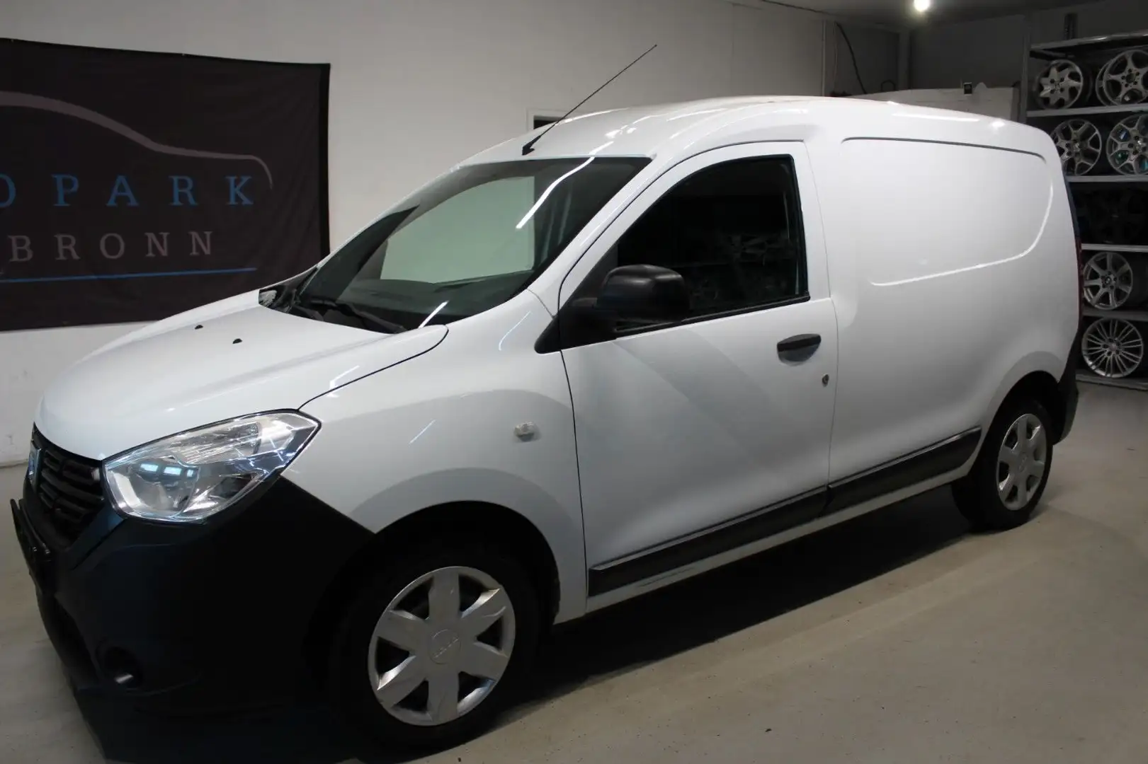 Dacia Dokker Express Ambiance*2.HAND*SERVO*KLIMA*ESP* Weiß - 1
