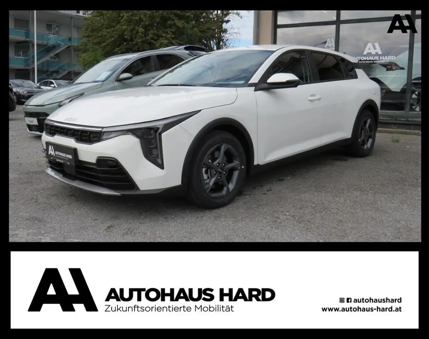 Kia K4 1,0 TGDI 48V Silber MT6 Weiß - 1