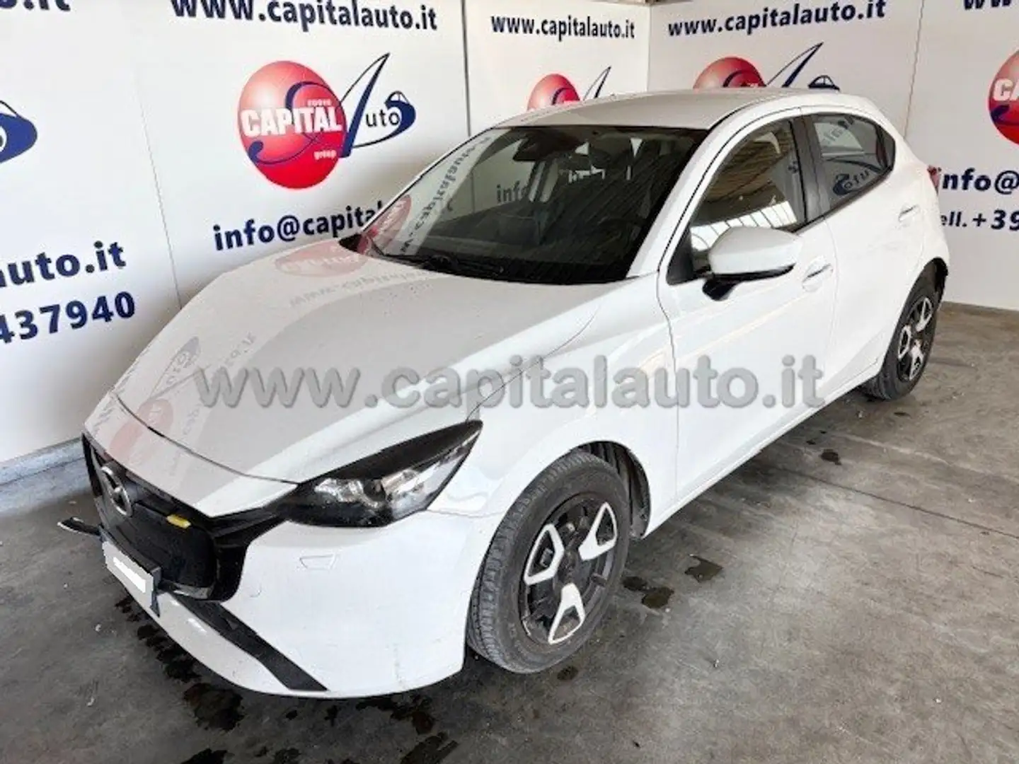 Mazda 2 1.5 m-hybrid NETTO 6800 Centre-Line 90cv Bianco - 1