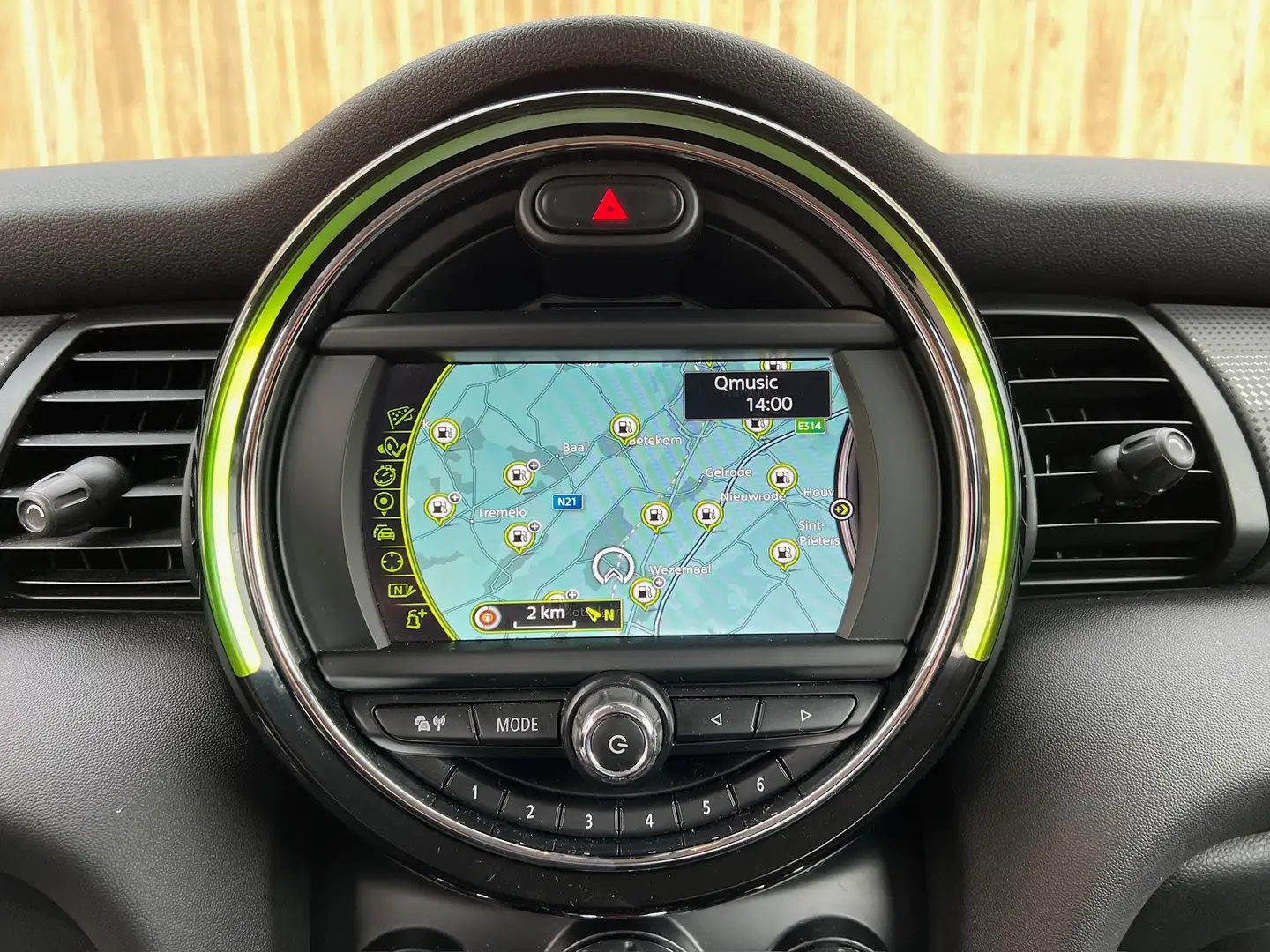 MINI One 1.2  AUTOMAAT !! ,Navigatie, bluetooth.. Zwart - 2