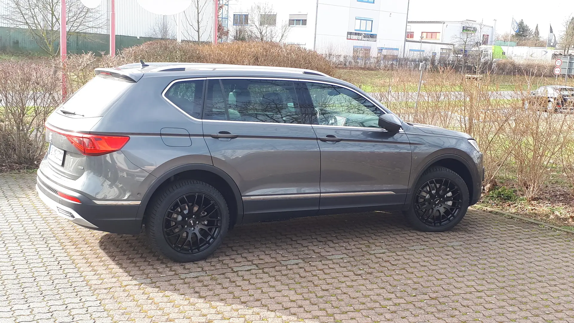 SEAT Tarraco Tarraco 2.0 TSI 4Drive DSG OPF Xcellence Grau - 1