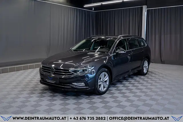 Volkswagen Passat main image