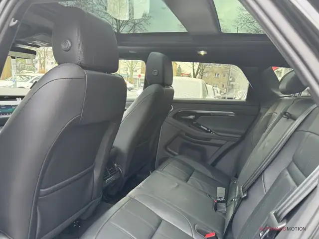 Land Rover Range Rover Evoque view 10