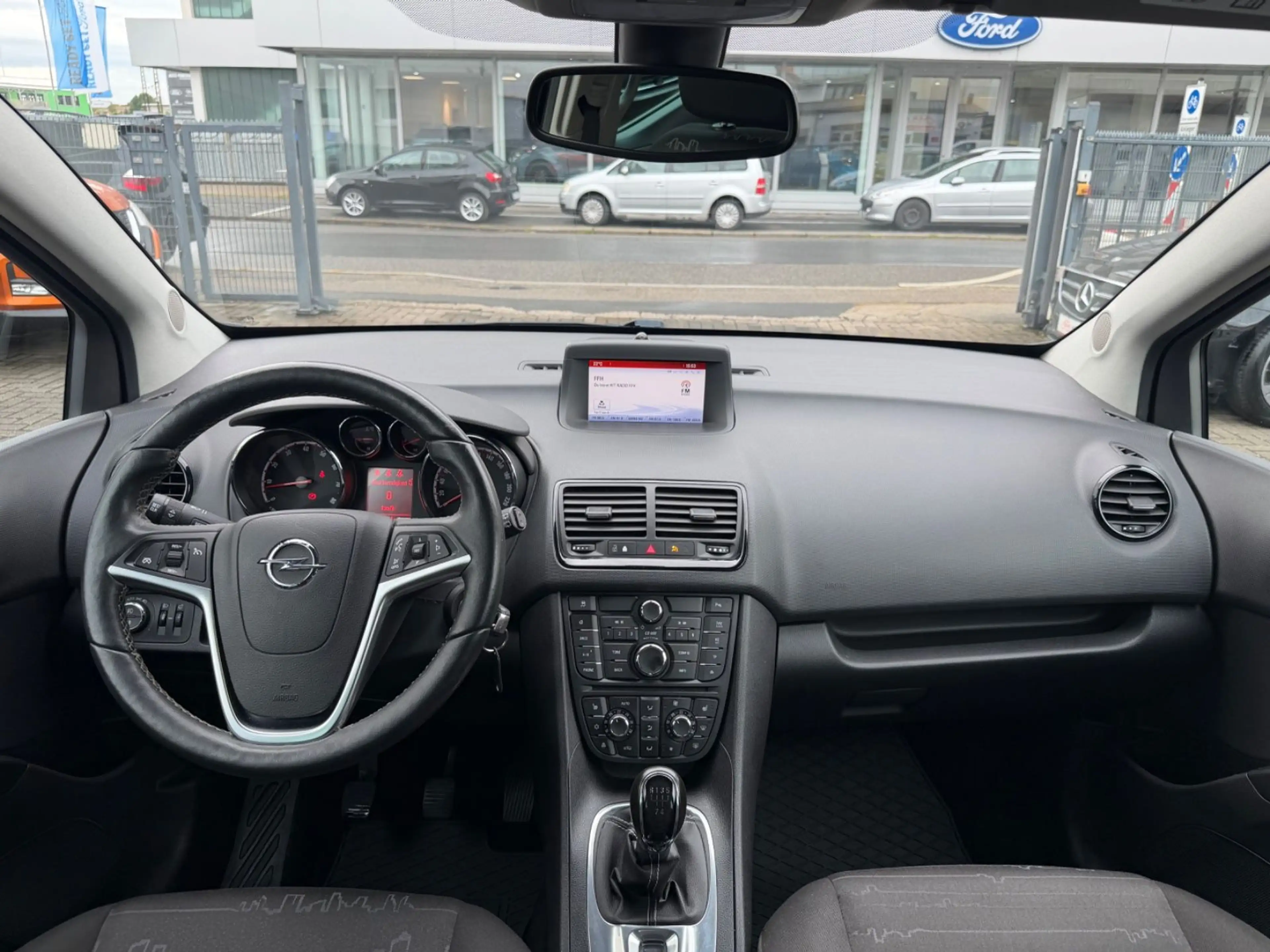 Opel Meriva B Edition 1.Hand+83TKM+PDC+SHZ+Allwetter — photo 14