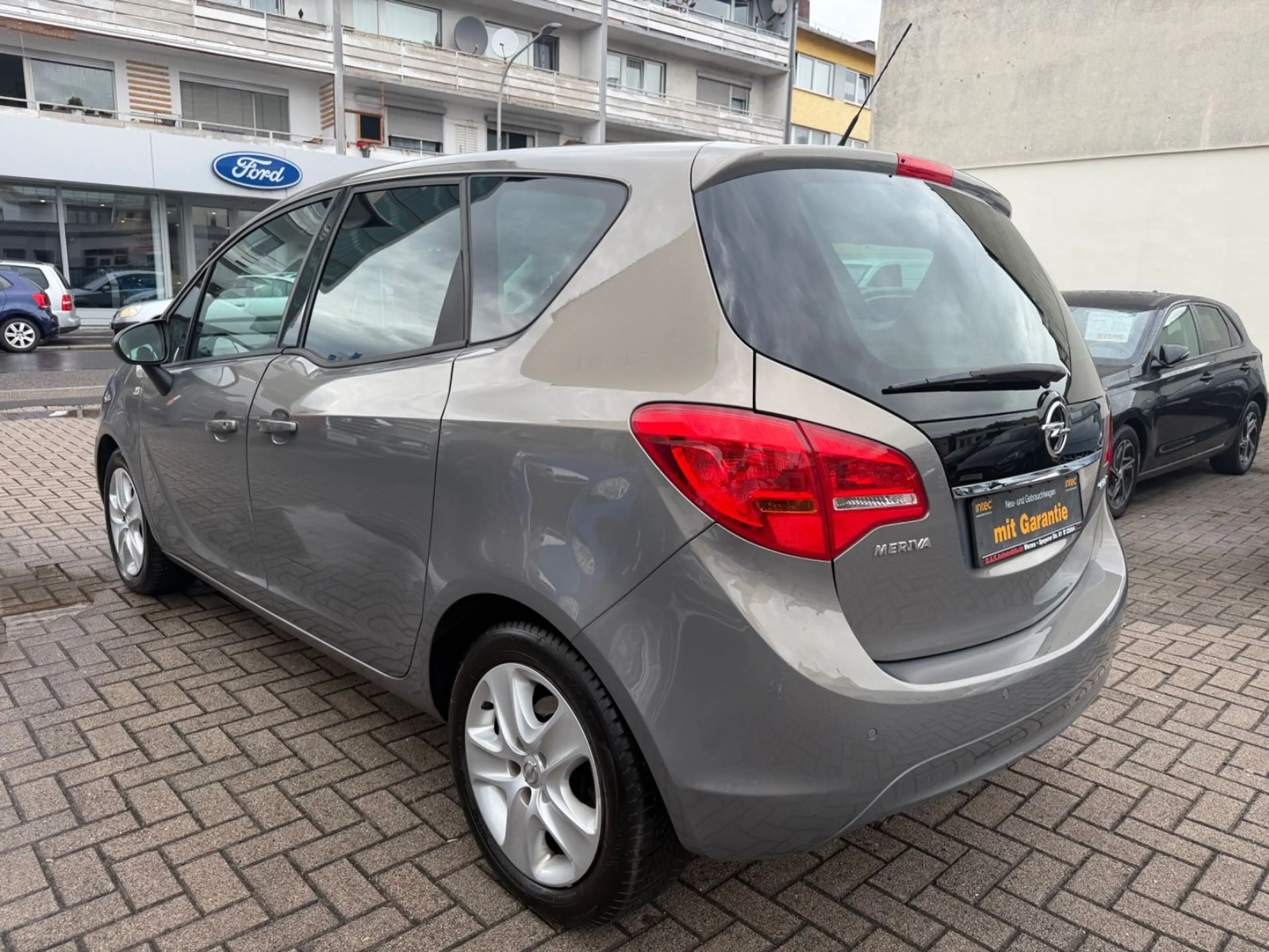 Opel Meriva B Edition 1.Hand+83TKM+PDC+SHZ+Allwetter — photo 4