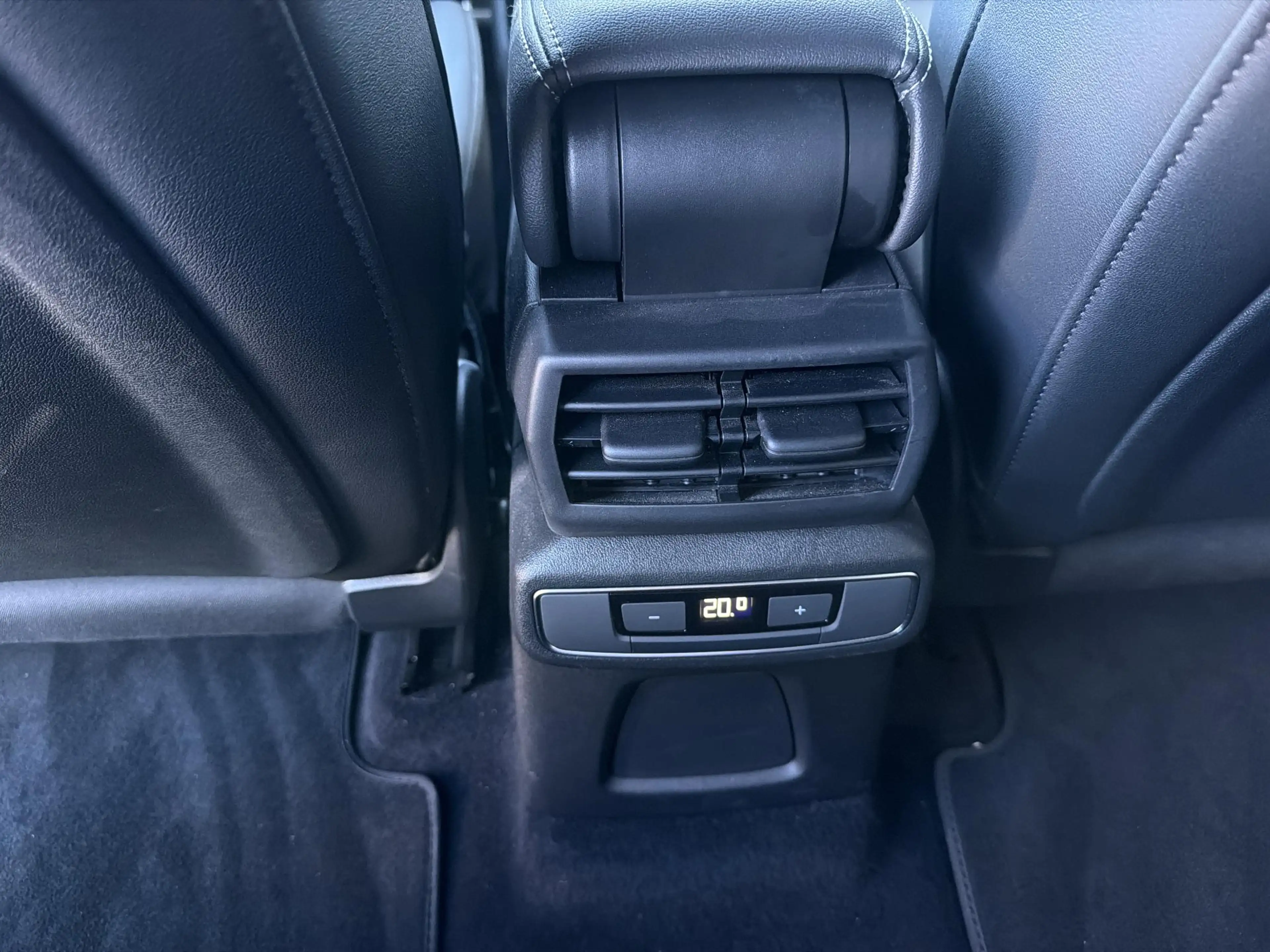 Audi Q4 e-tron 50 quattro Advanced edition 77 kWh S-line — photo 19