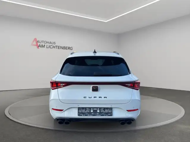 Cupra Leon view 5