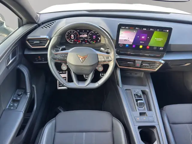 Cupra Leon view 11