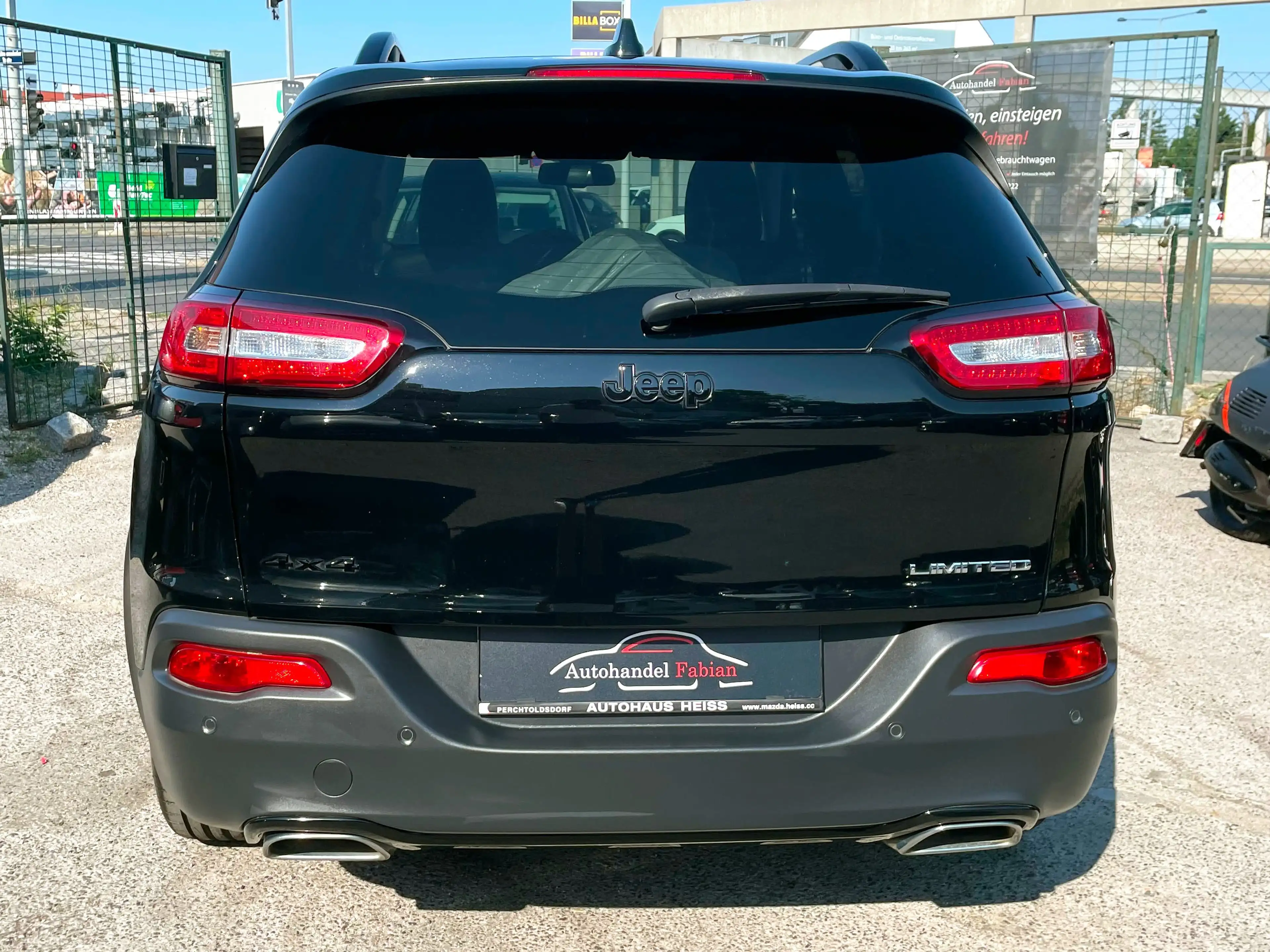 Jeep Cherokee 2,2 MultiJet II AWD NightEagle Aut. 200PS Pi.10/26 — photo 4