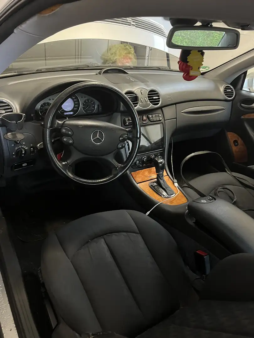 Mercedes-Benz CLK Silber - 2