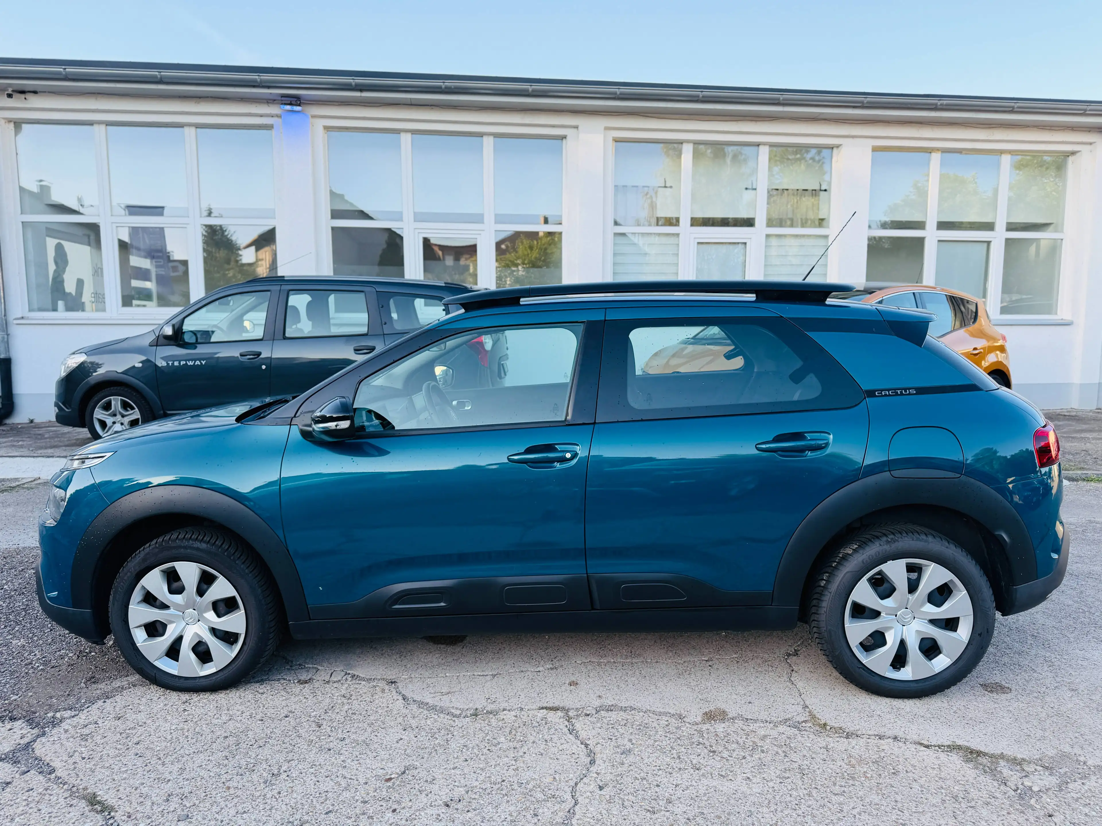 Citroen C4 Cactus Feel*1.Hd*S-Heft*Tempomat*TÜV*Carplay*Garantie*Insp — photo 7