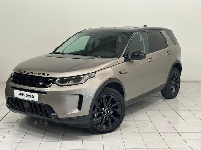 Land Rover Discovery Sport main image