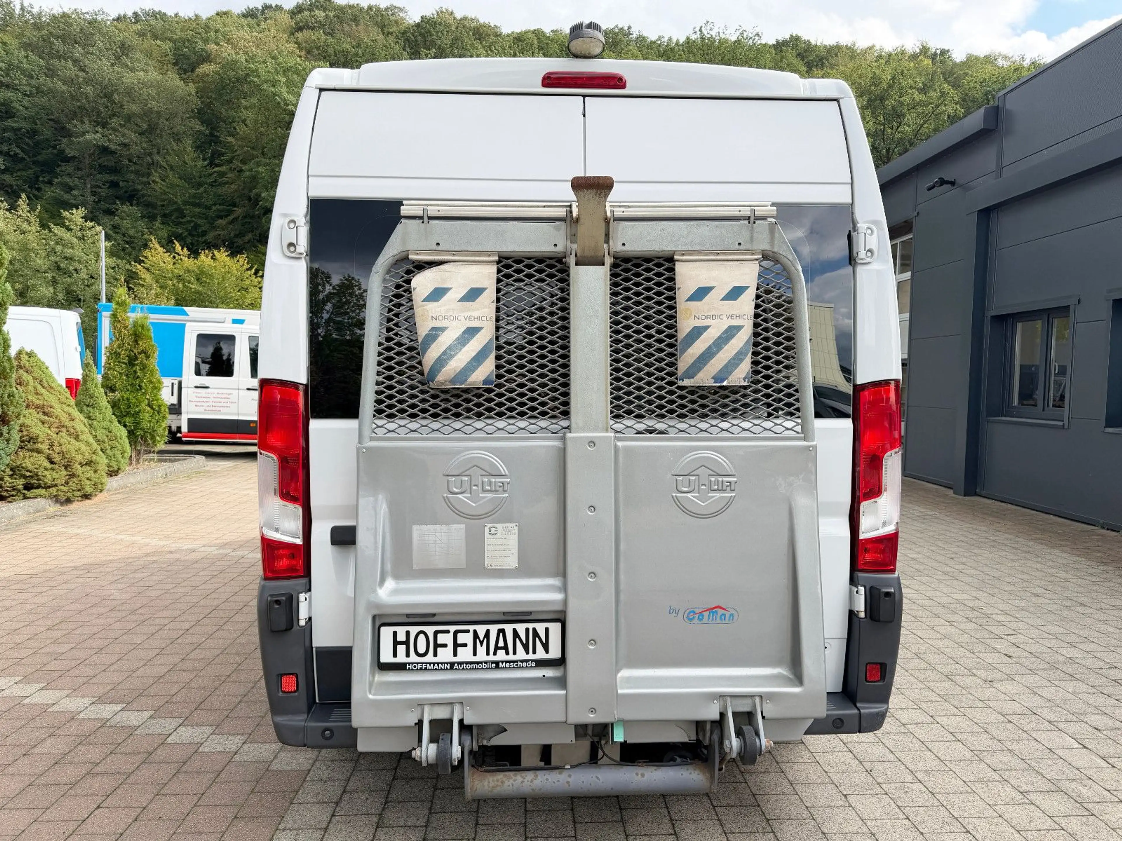 Fiat Ducato Kasten Bus 7-Sitze L3H2 Rollstuhlgerecht — photo 7