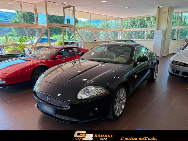 Jaguar XK XK II Coupe 3.5 V8 auto