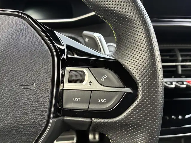 Peugeot 2008 view 14
