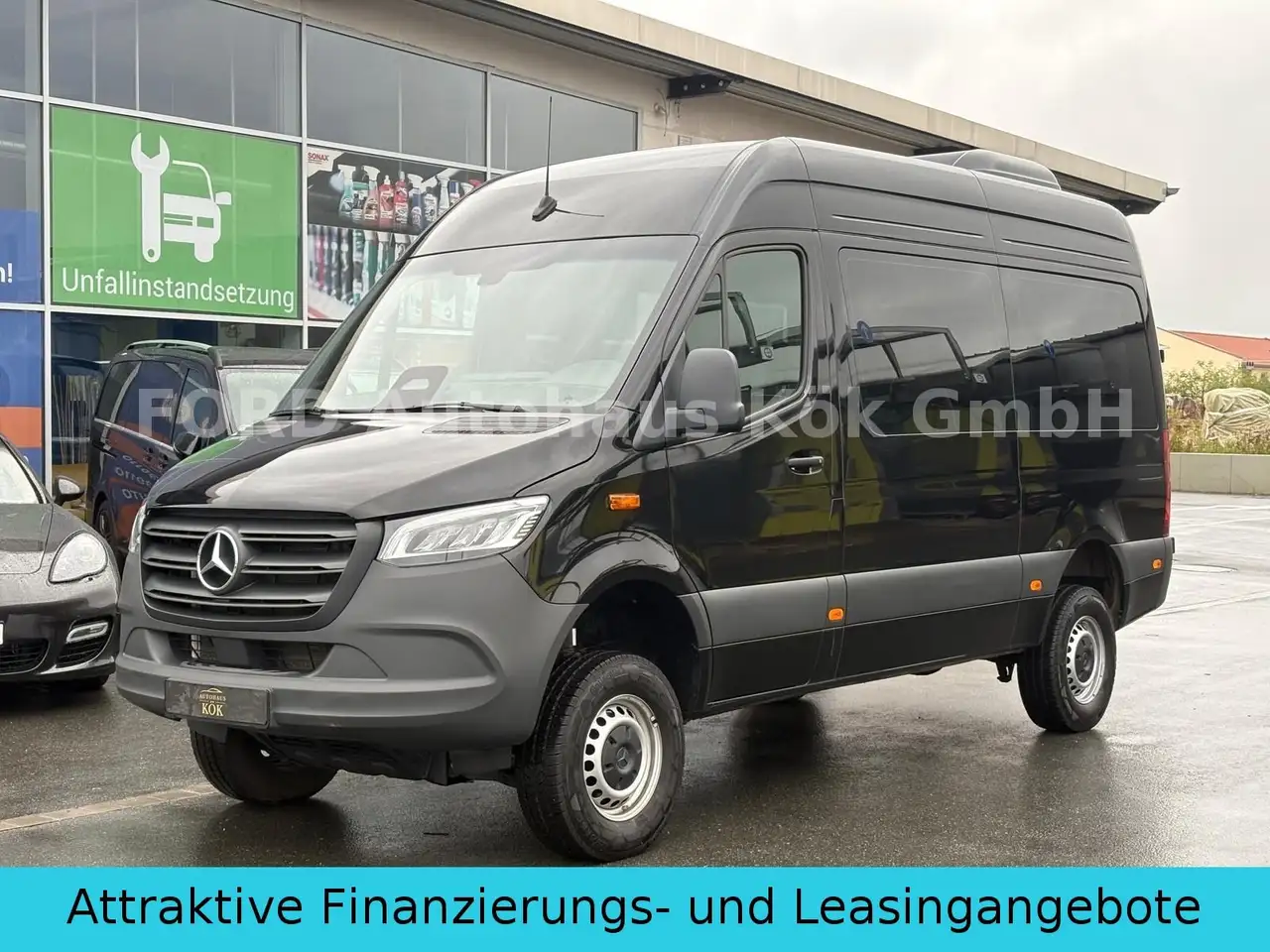 Mercedes-Benz Sprinter III Tourer AWD 319 CDI 4x4 L2 PRO 7-Sit — photo 1 of 20