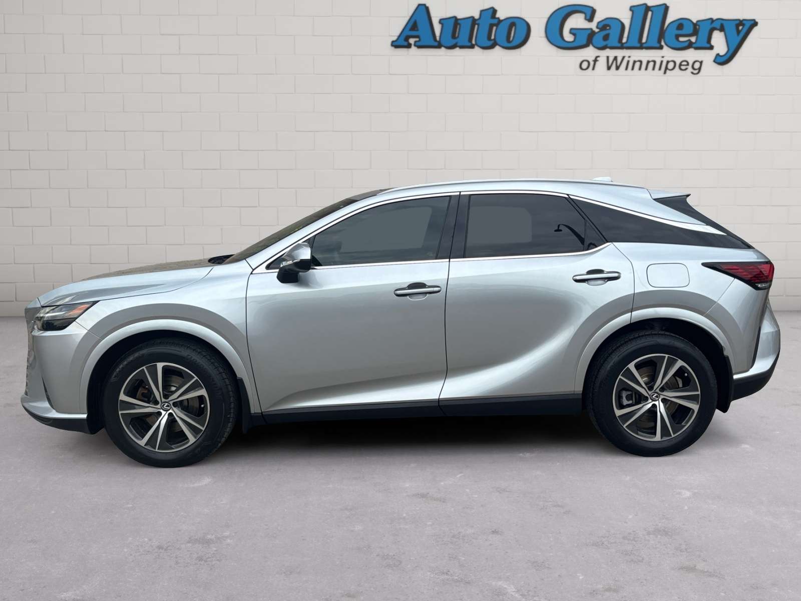 used 2024 Lexus RX car, priced at $49,937