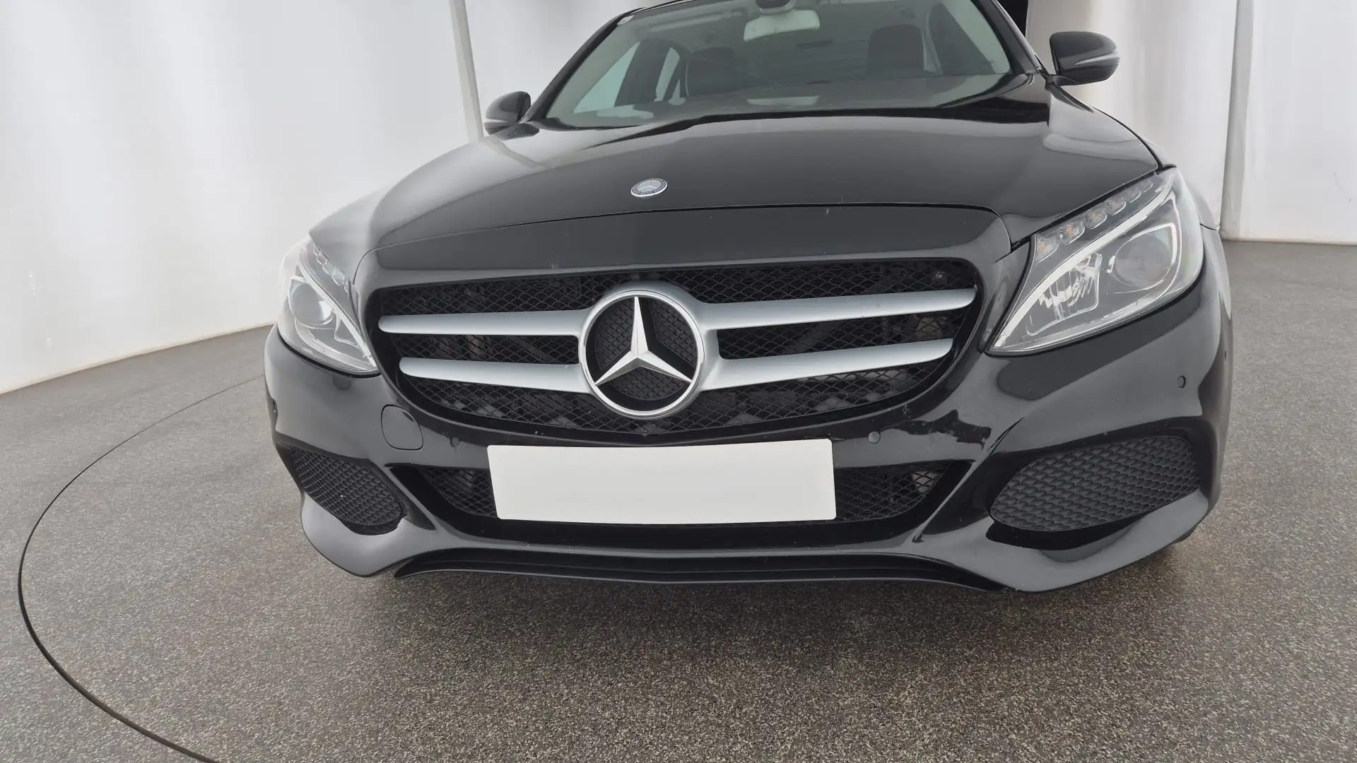 Mercedes-Benz C 180 BlueEfficiency - 1