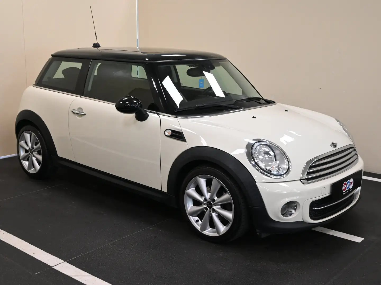 MINI Cooper D 1.6 112cv FL Blanc - 1