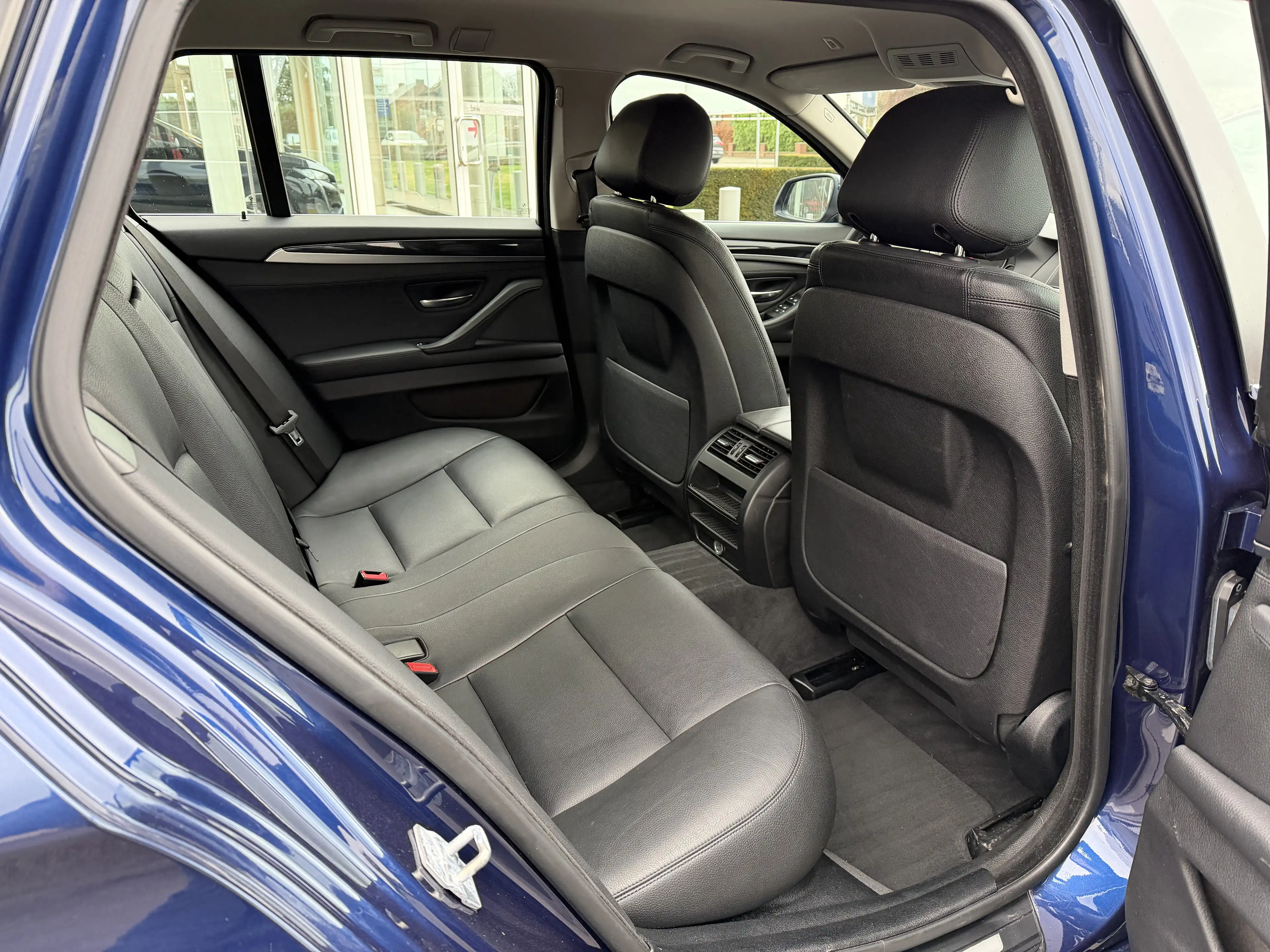 BMW 518 dA Touring * Euro 6b * Marchand ou Export * — photo 11