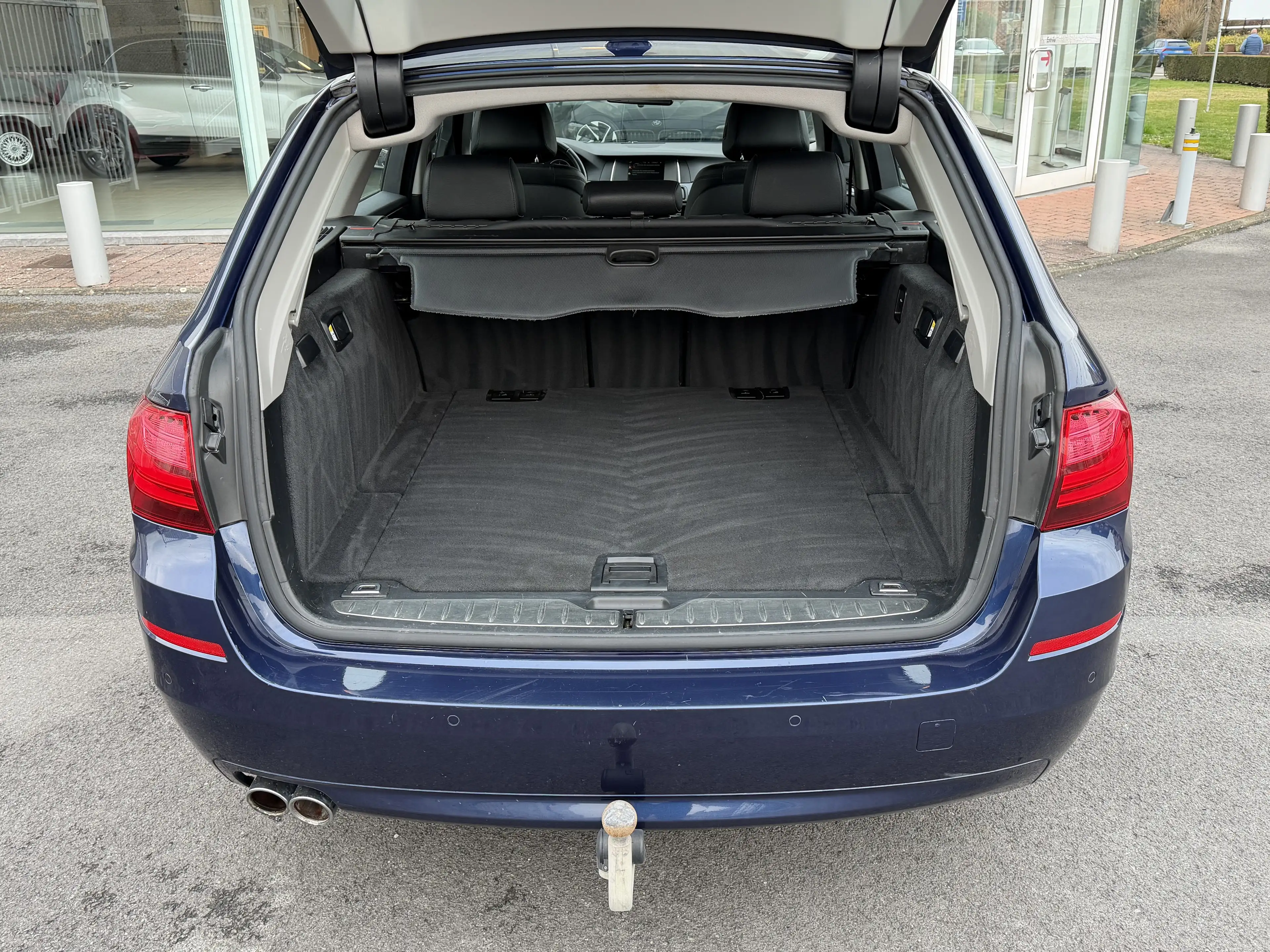 BMW 518 dA Touring * Euro 6b * Marchand ou Export * — photo 12