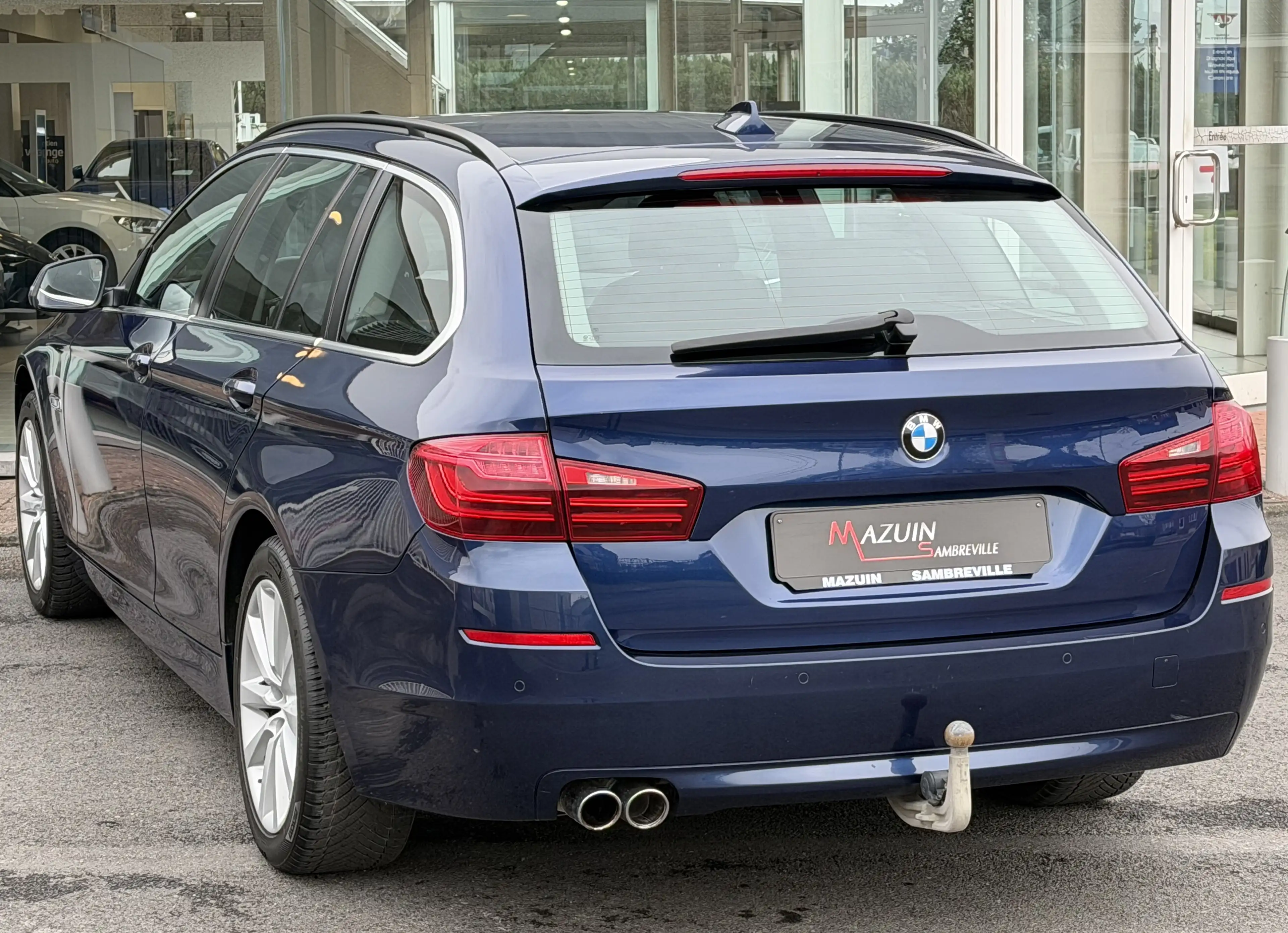 BMW 518 dA Touring * Euro 6b * Marchand ou Export * — photo 4