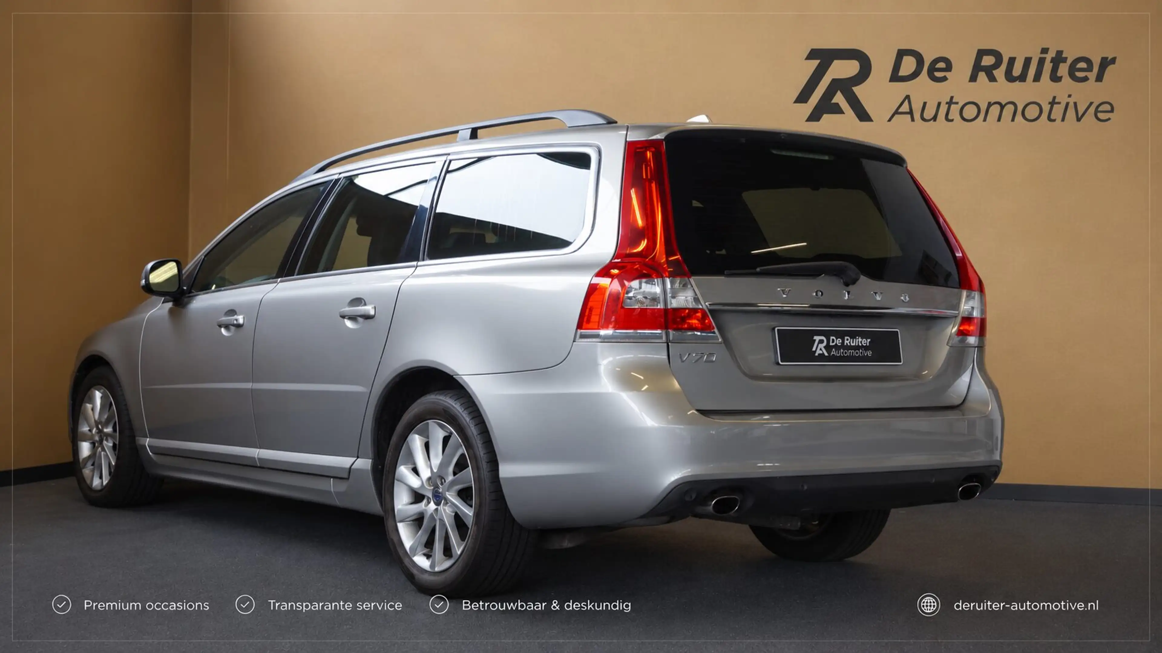 Volvo V70 2.0 T5 Summum — photo 2