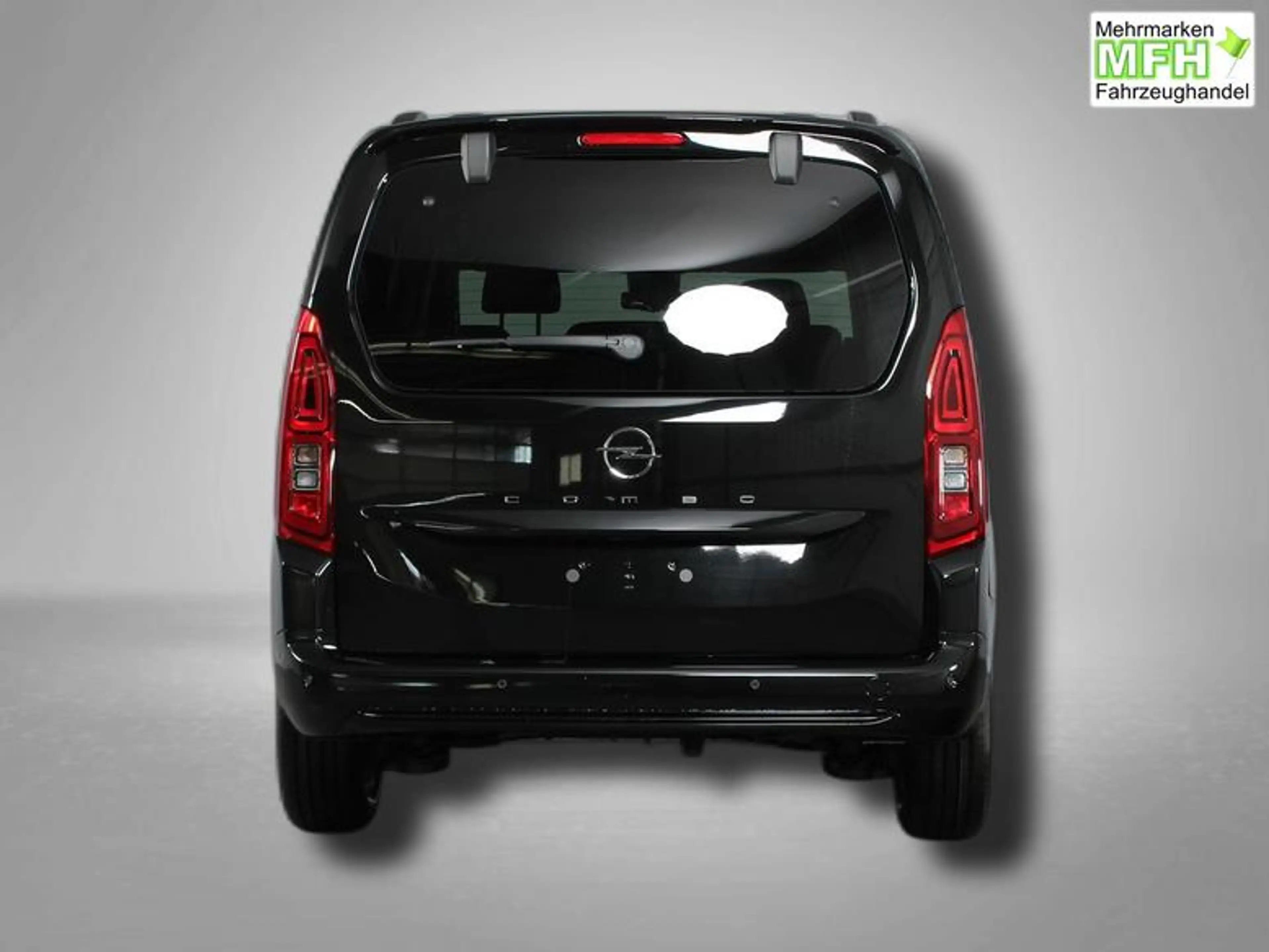 Opel Combo Life 75 kW (102 PS), Schaltgetriebe — photo 3