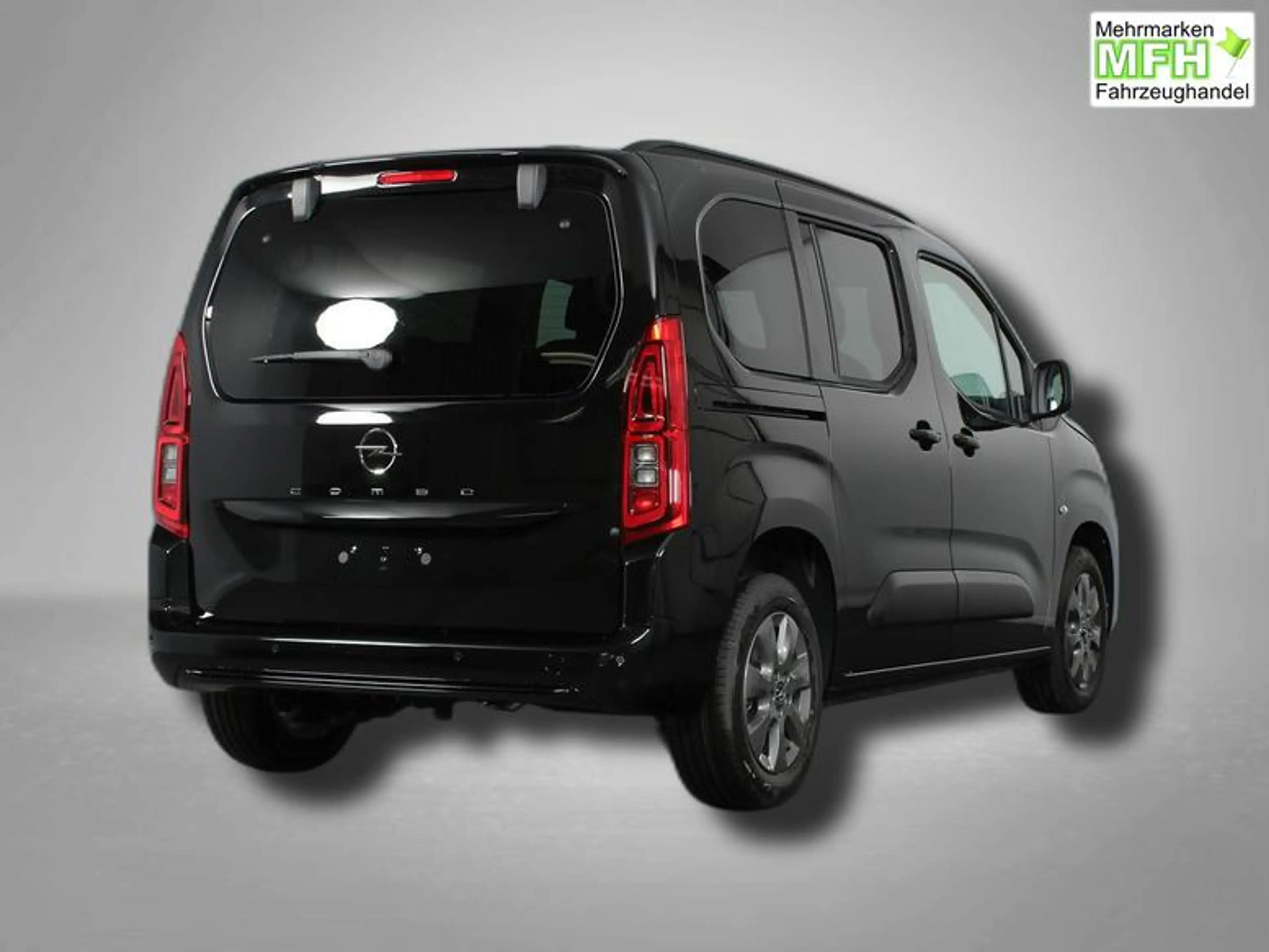 Opel Combo Life 75 kW (102 PS), Schaltgetriebe — photo 4