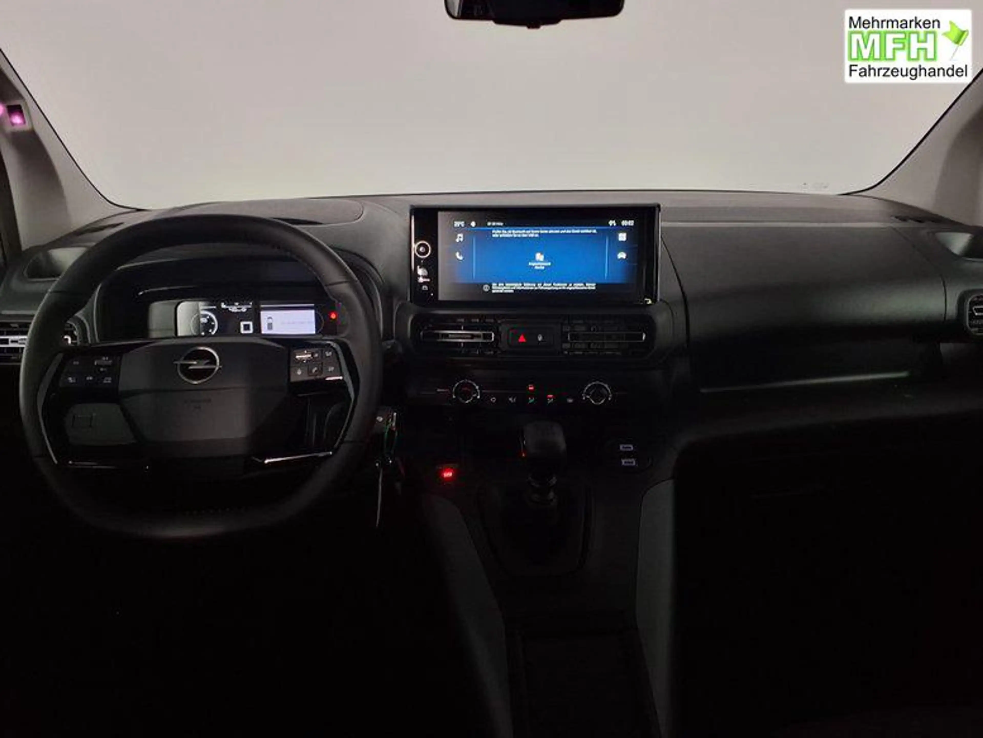 Opel Combo Life 75 kW (102 PS), Schaltgetriebe — photo 11