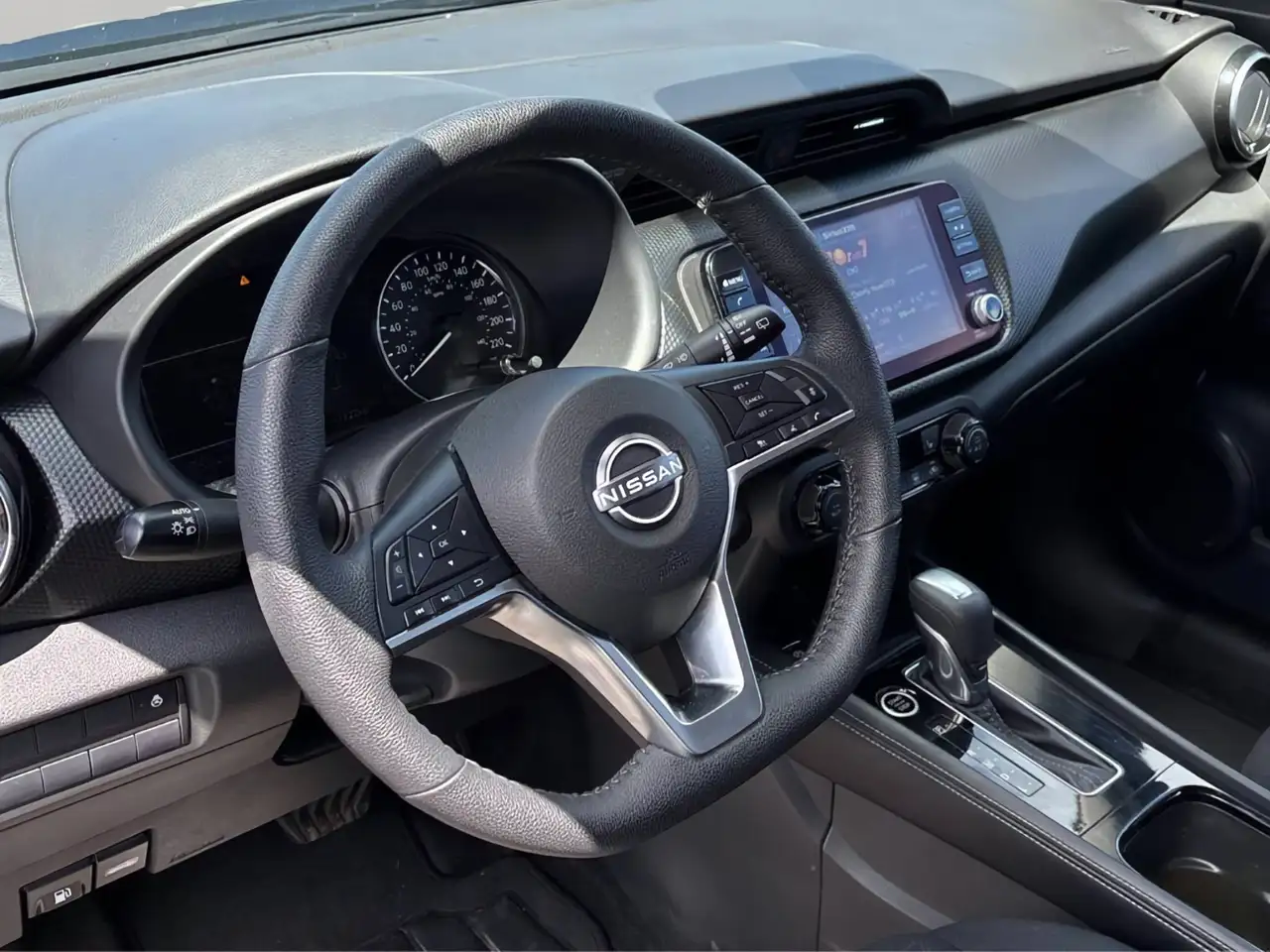Nissan Kicks photo Nissan Kicks