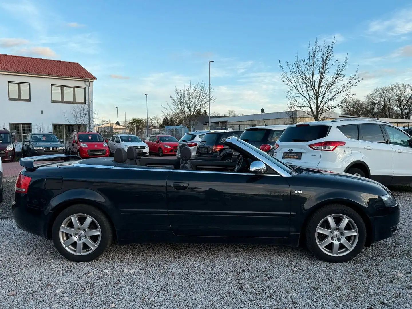 Audi A4 Cabriolet 1.8 T*Klimaautomatik*TÜV NEU Černá - 2