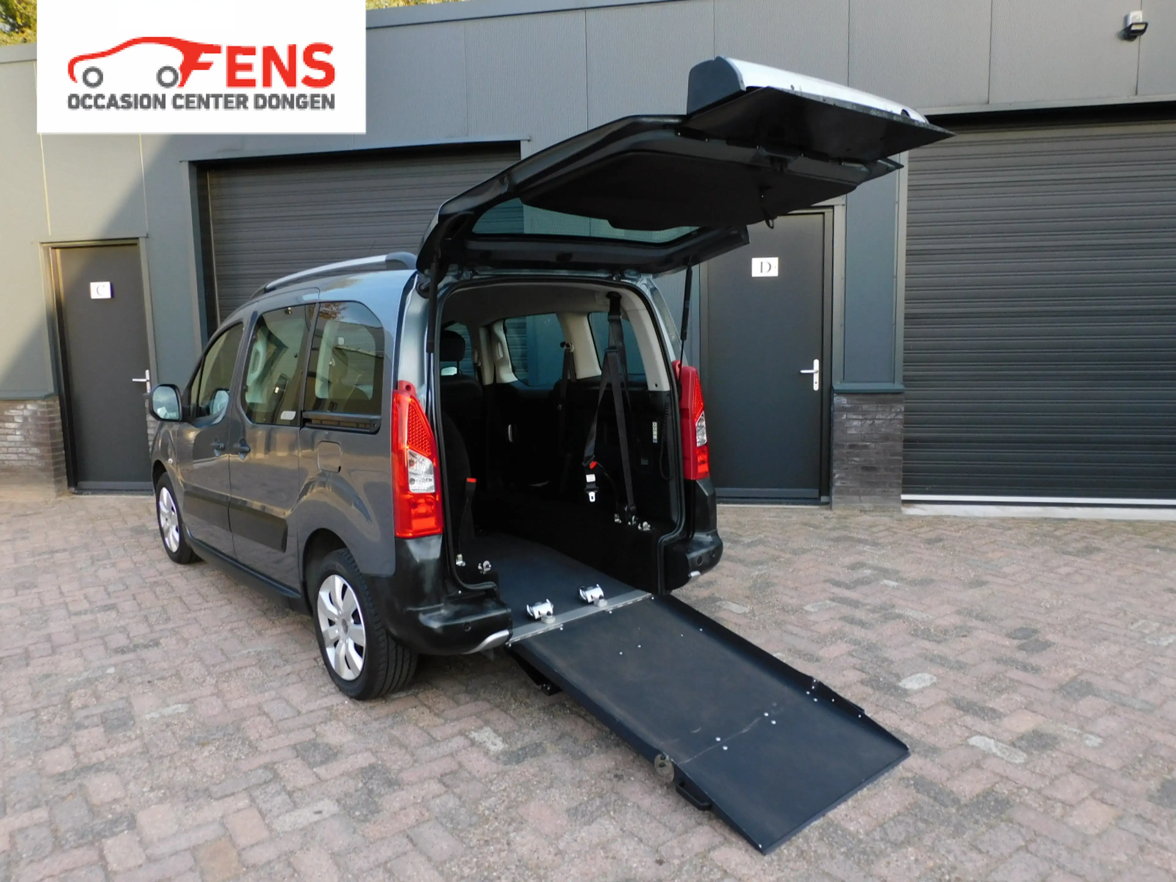 Citroen Berlingo 1.6-16V XTR ROLSTOELAUTO! NETTE AUTO! NAVI! CLIMA!