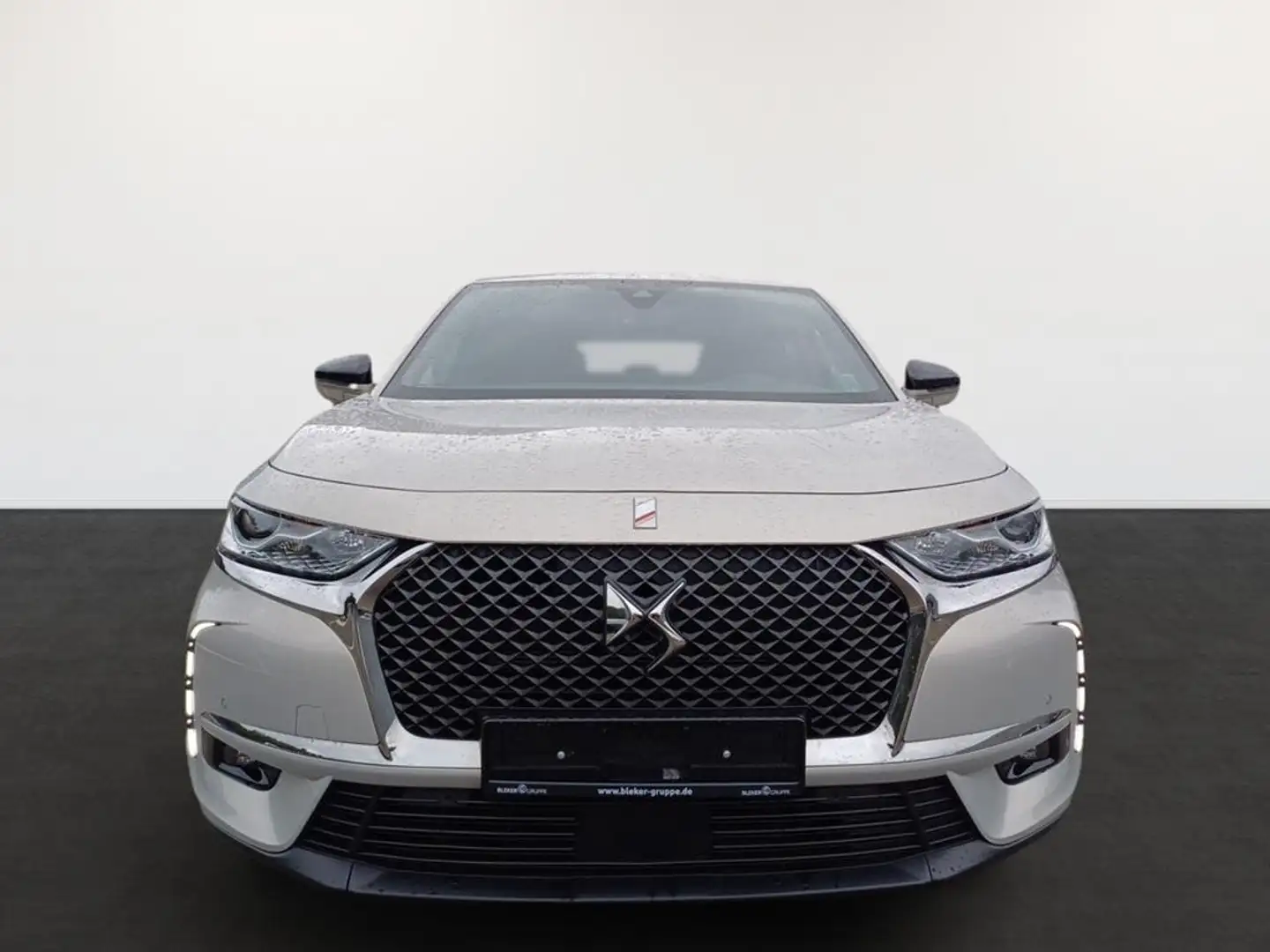 DS Automobiles DS 7 Crossback E-Tense 4x2 225 Bastille+ Grau - 2