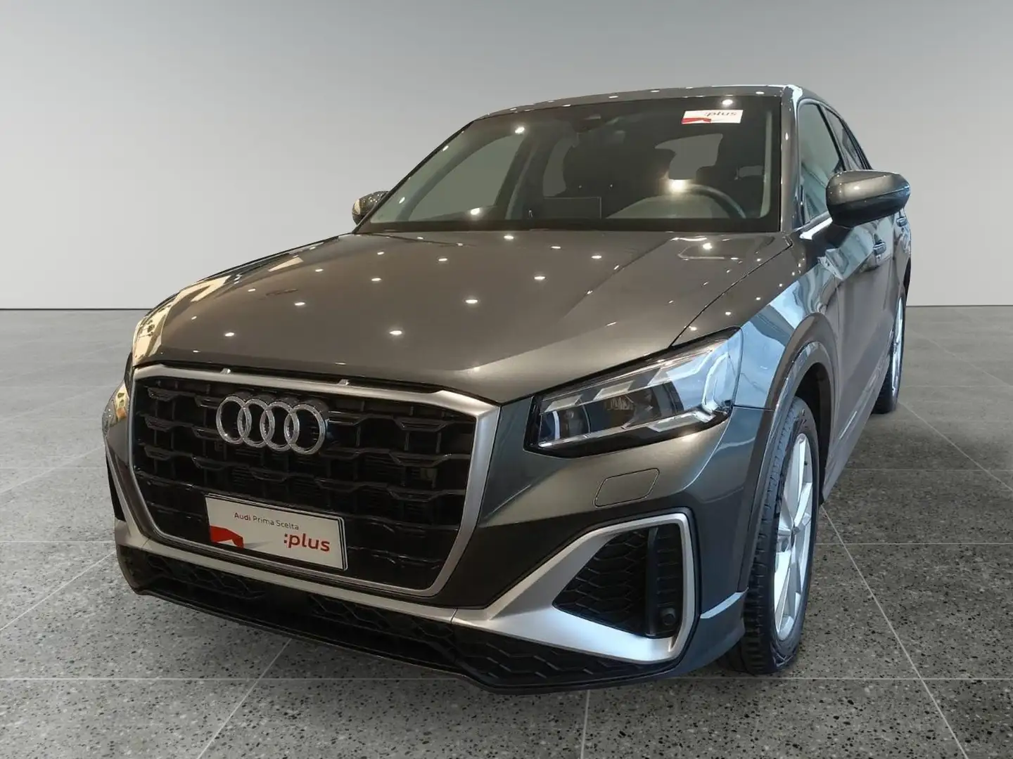 Audi Q2 35 TDI S tronic S line edition Grigio - 1