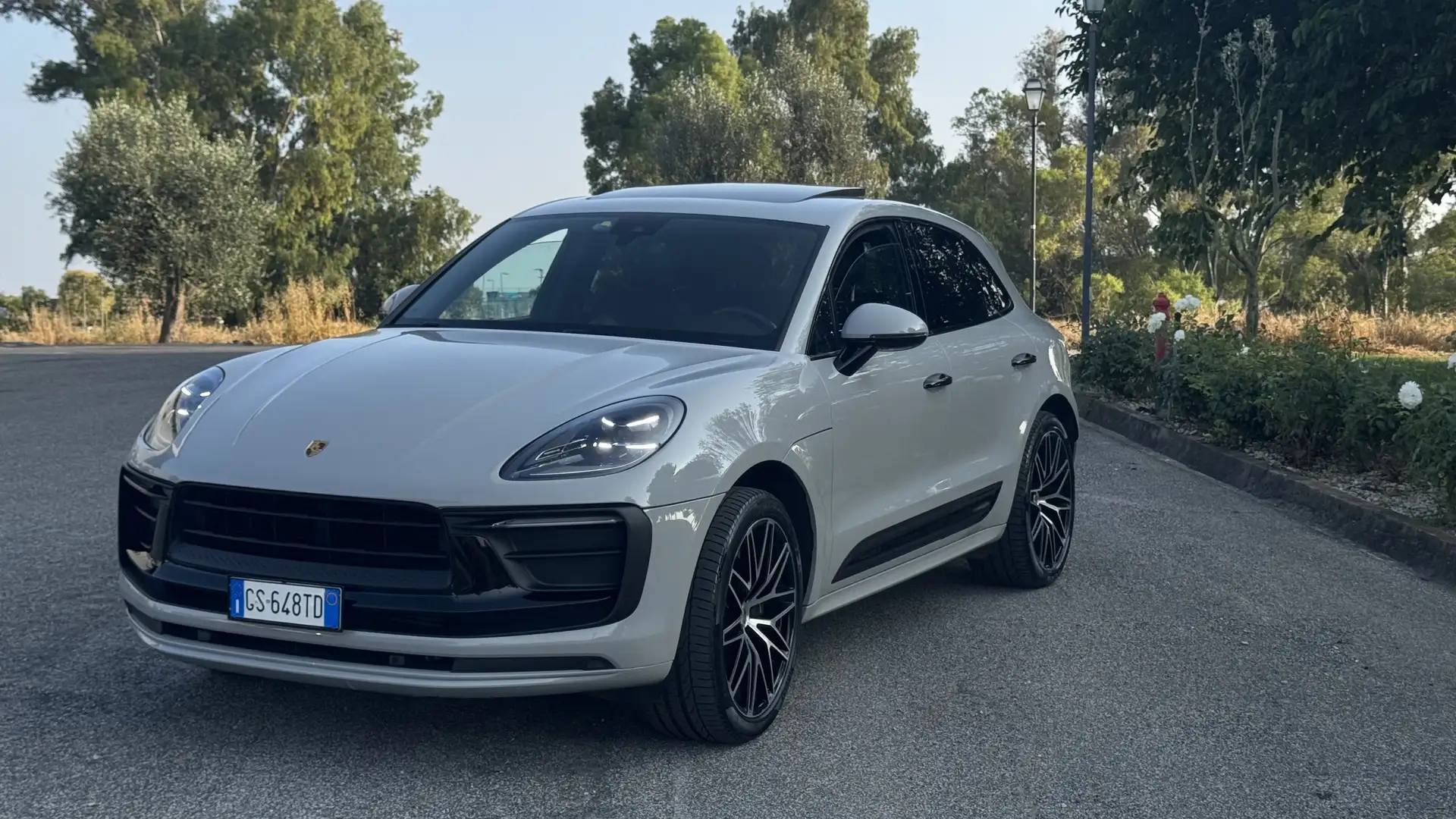 Porsche Macan 2.0 T 265cv pdk - 1