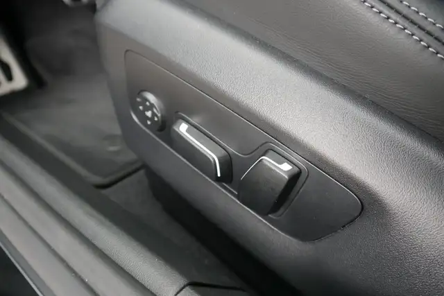 BMW M5 *AHK/Pano/Sitzlüftung/B&W Sound/360°/ACC/Individuallack* Ansicht 15