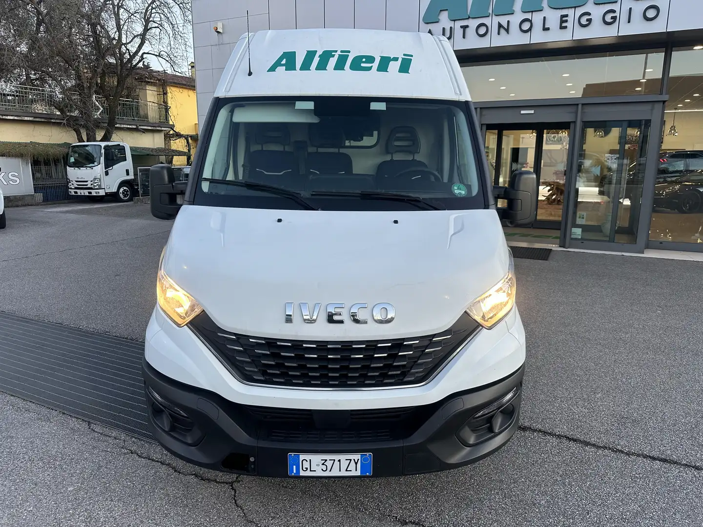 Iveco Daily 35C16 FurgXLH2 Hi-Matic GancioT4600x1740x1900kg900 Bianco - 2