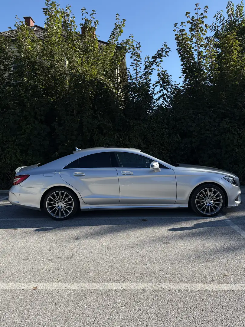 Mercedes-Benz CLS 350 d 4MATIC Aut. AMG - 2