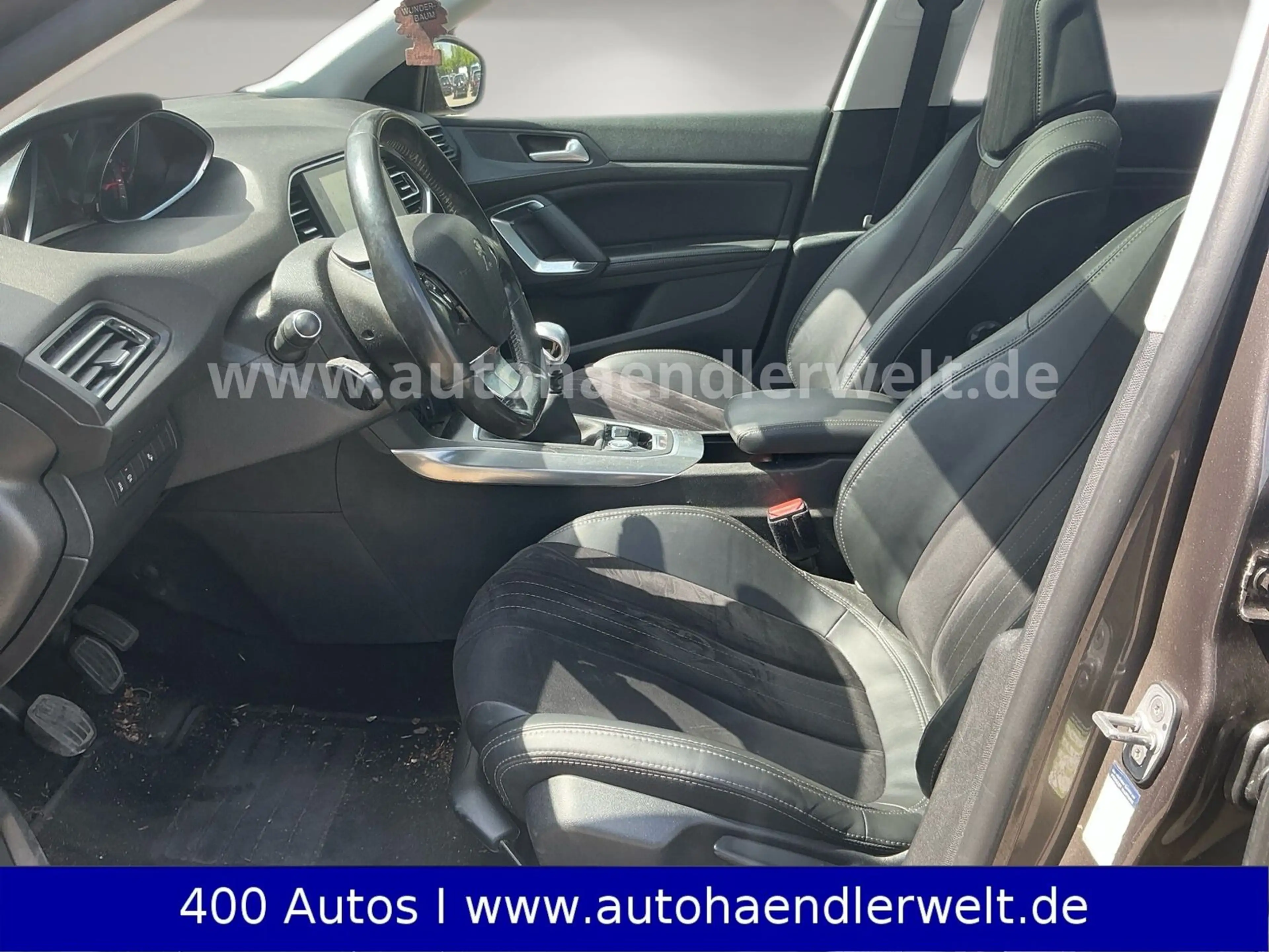 Peugeot 308 SW 1.2 12V e-THP GT-Line Pano Leder LED — photo 9