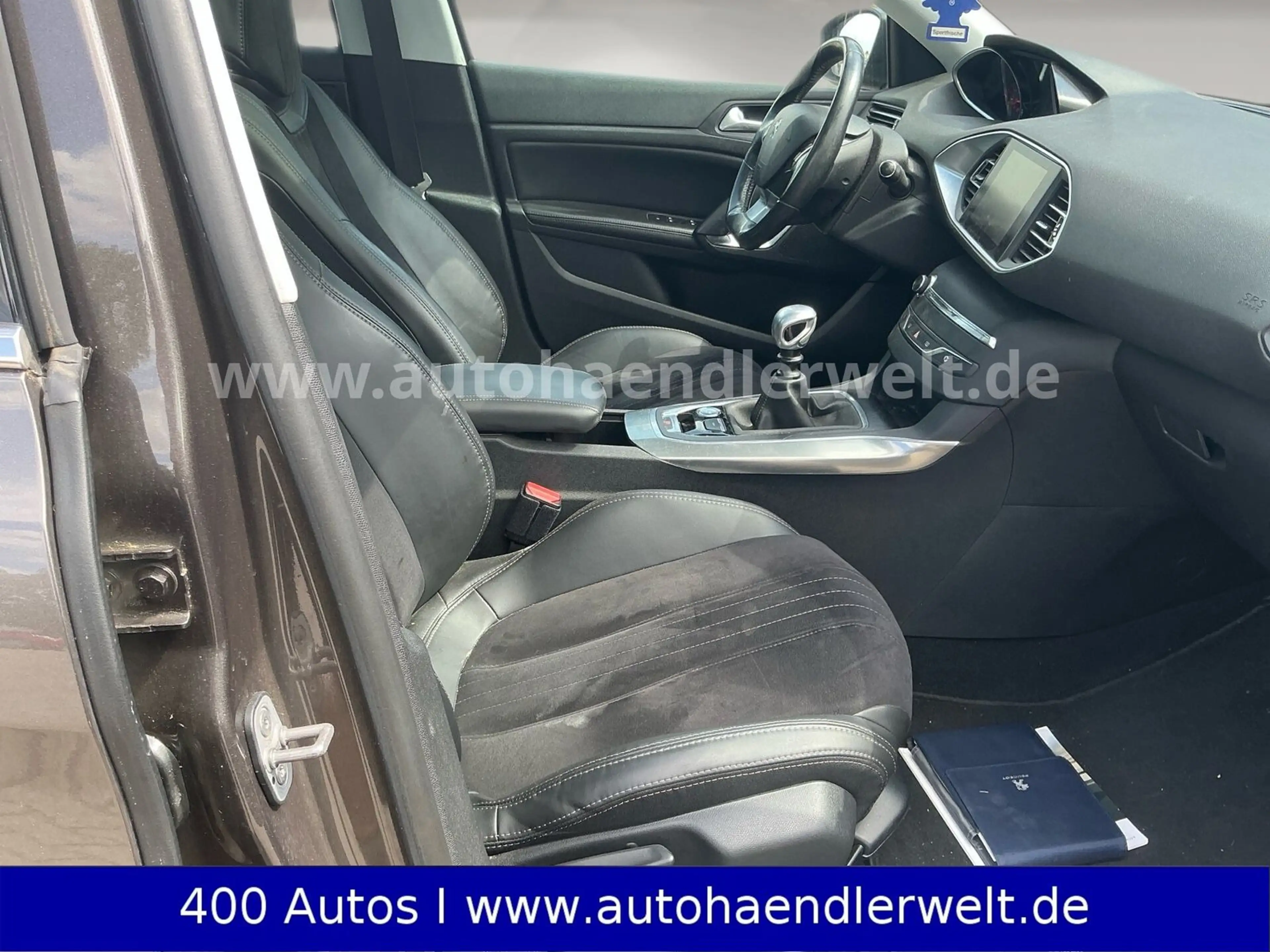Peugeot 308 SW 1.2 12V e-THP GT-Line Pano Leder LED — photo 14