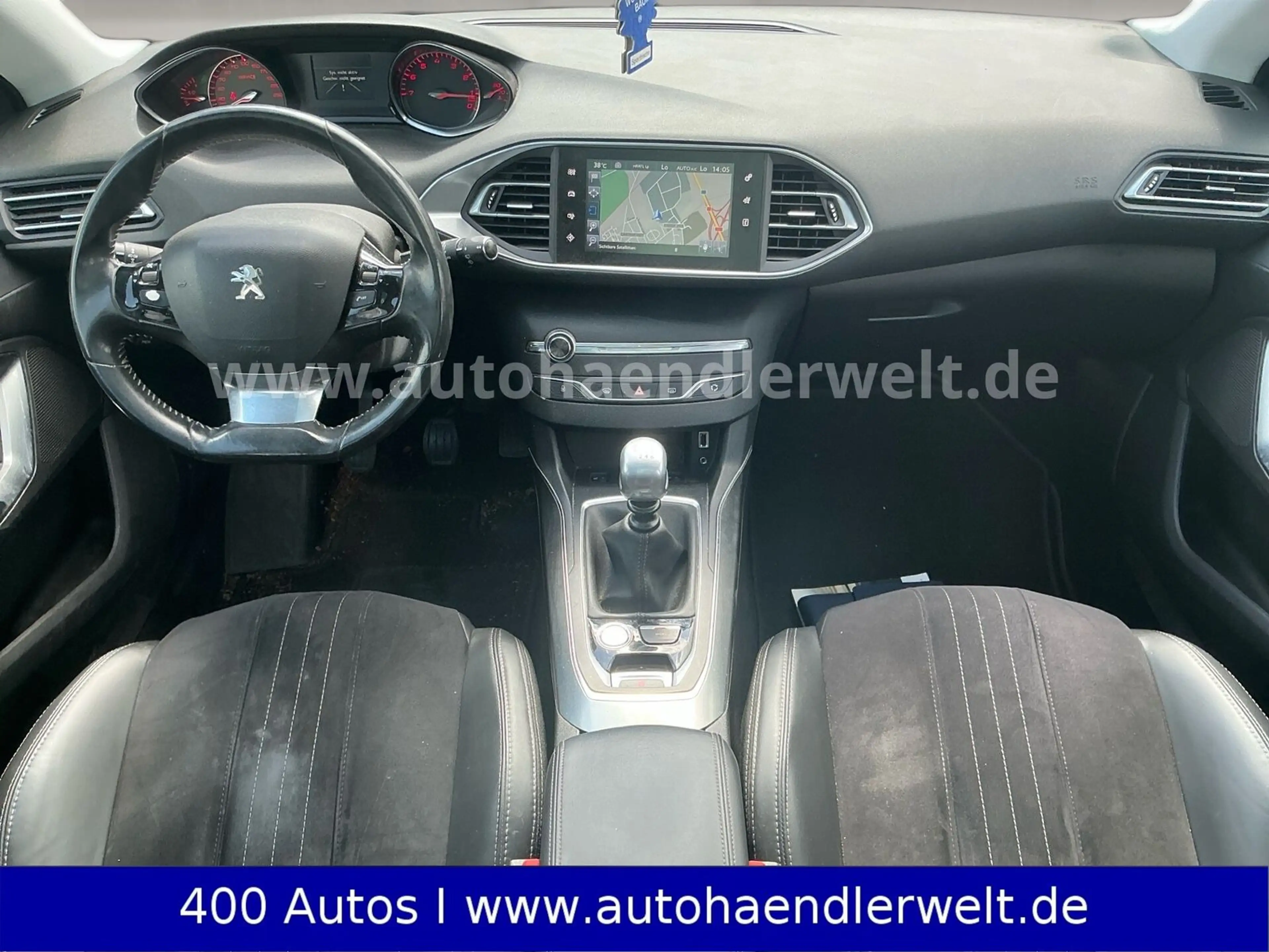 Peugeot 308 SW 1.2 12V e-THP GT-Line Pano Leder LED — photo 11