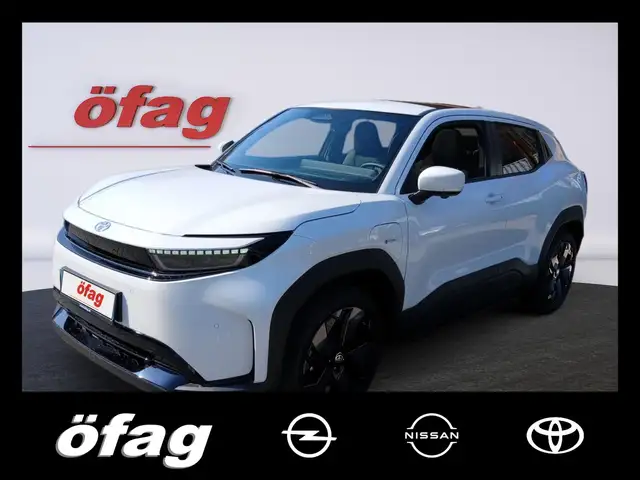 Toyota Urban Cruiser Elektro AWD 61kWh Lounge Aut.