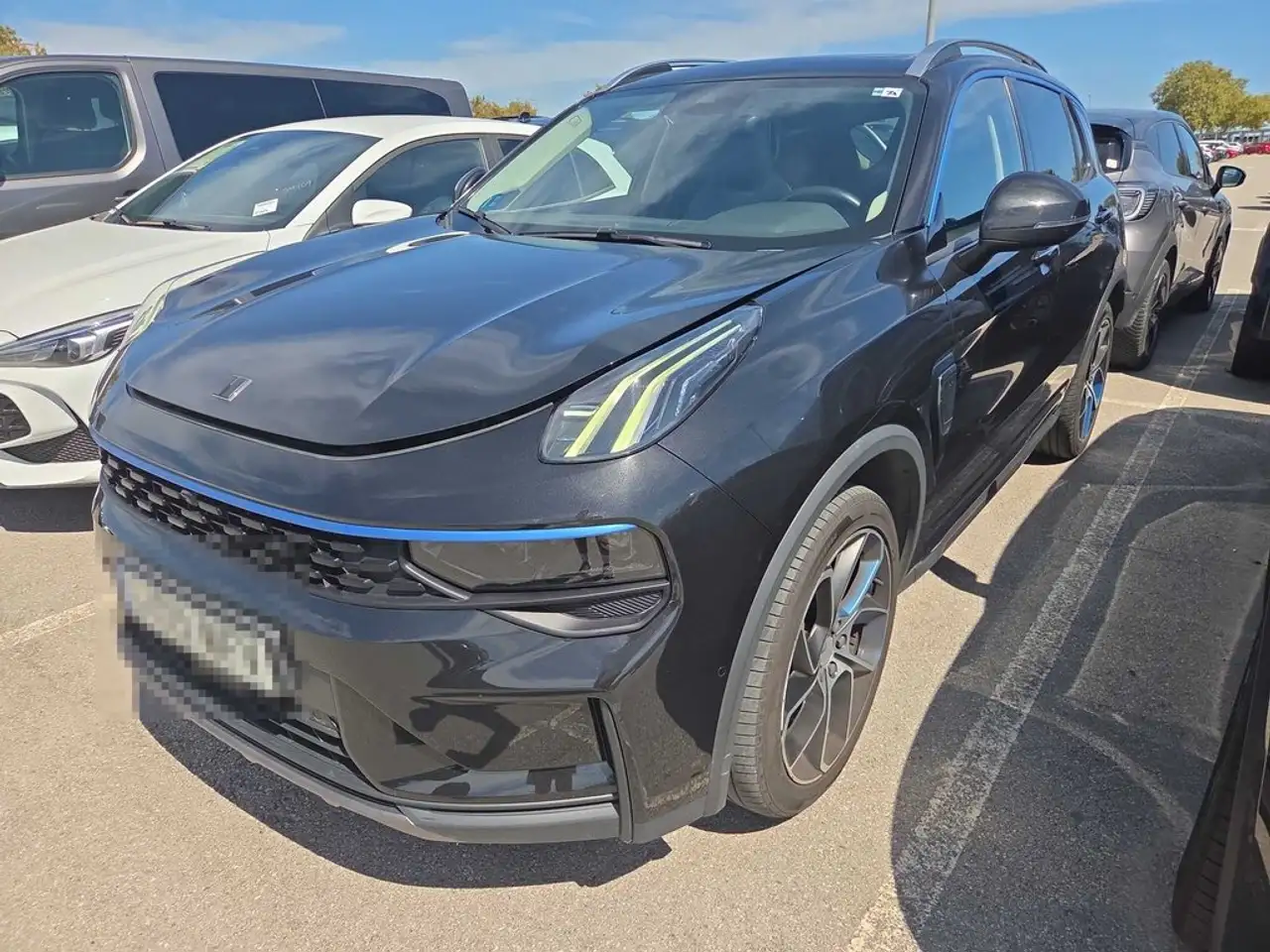 Lynk & Co 01