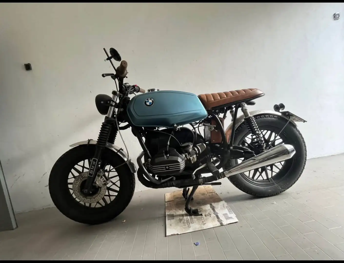 BMW R 45 Cafe’Racer Blue - 1