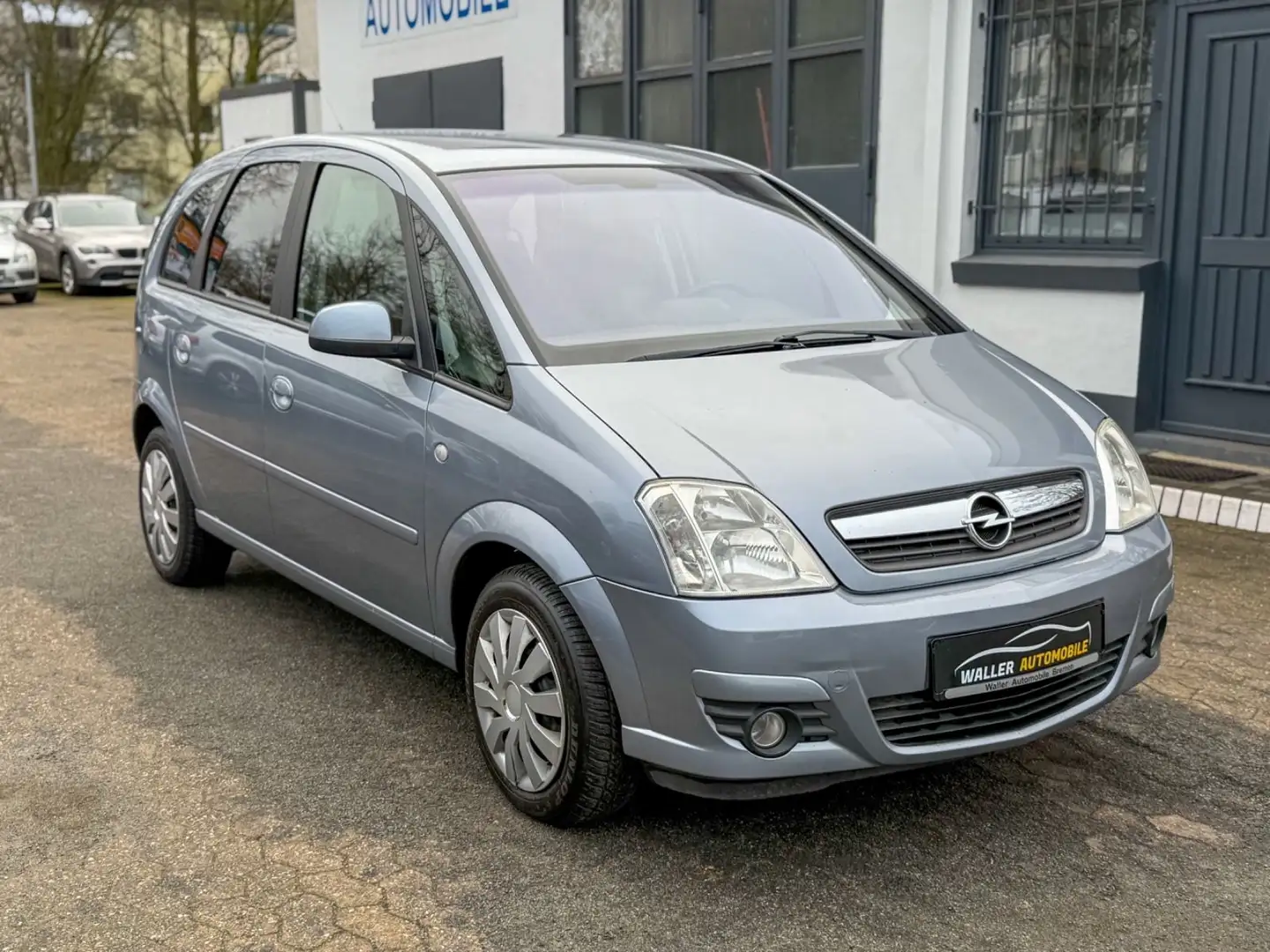 Opel Meriva 1.6 UNFALLFREI|2. HAND|8- FACH BEREIFT Срібний - 1