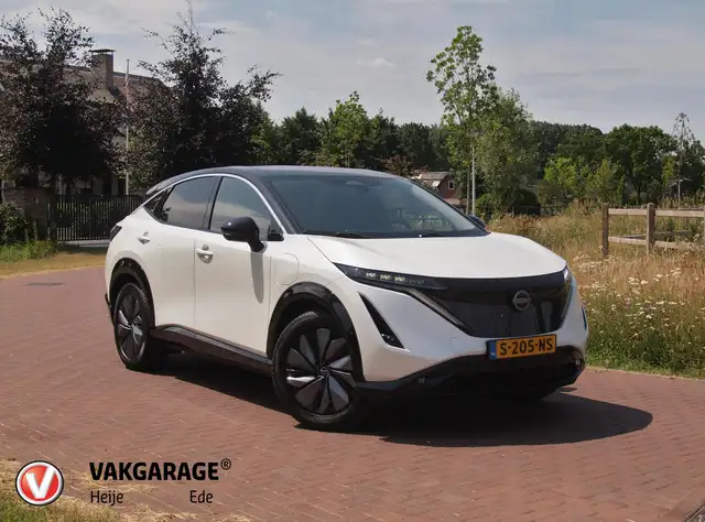 Nissan Ariya Advance 66 kWh | 360 Camera | Warmtepomp | DAB | N