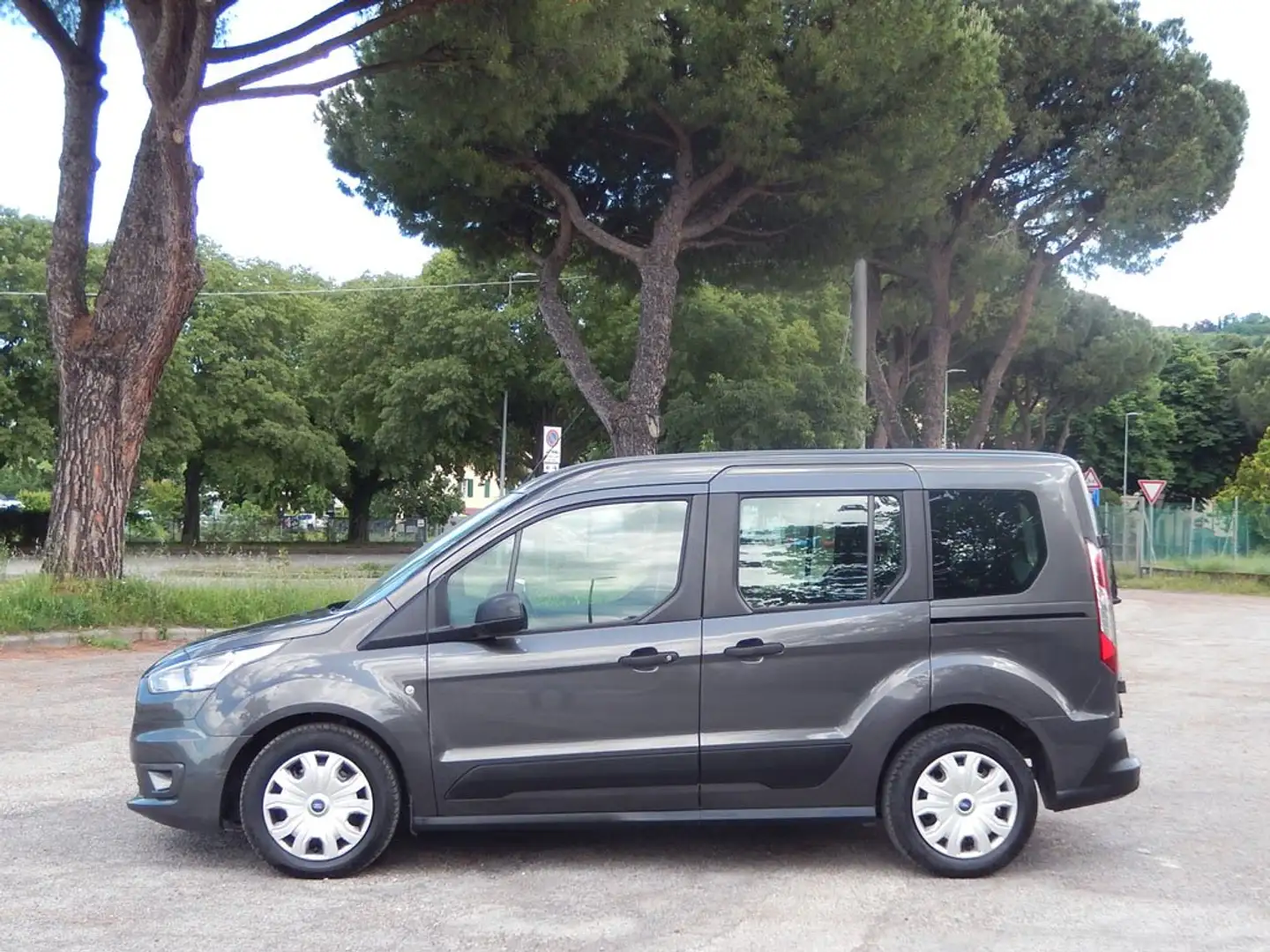 Ford Transit Connect 1.5 TDCI Autocarro 5 posti Grigio - 1