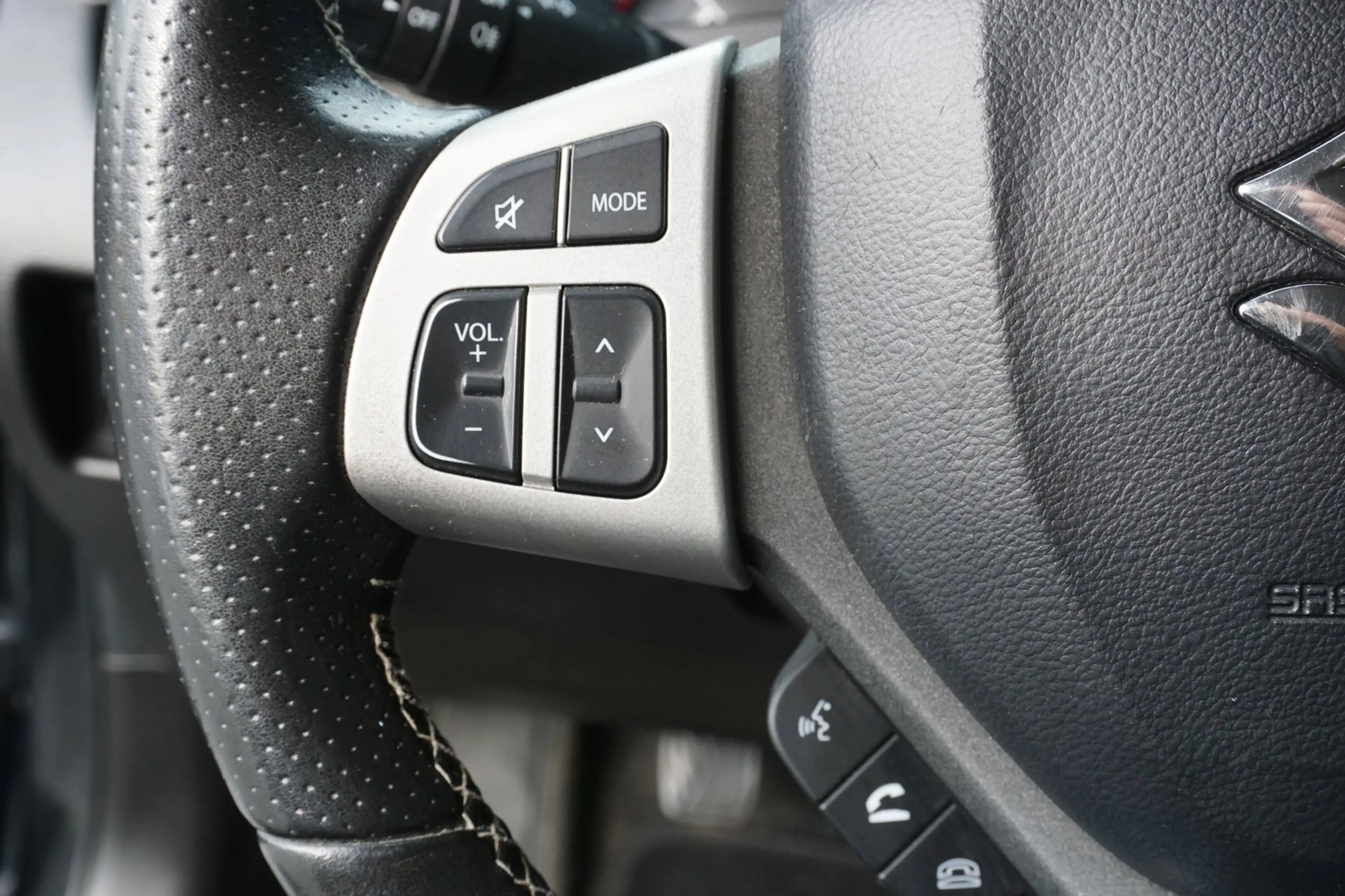 Suzuki Swift 1.2 Bandit EASSS Airco Cruise MFS Stoelverw LMV — photo 15