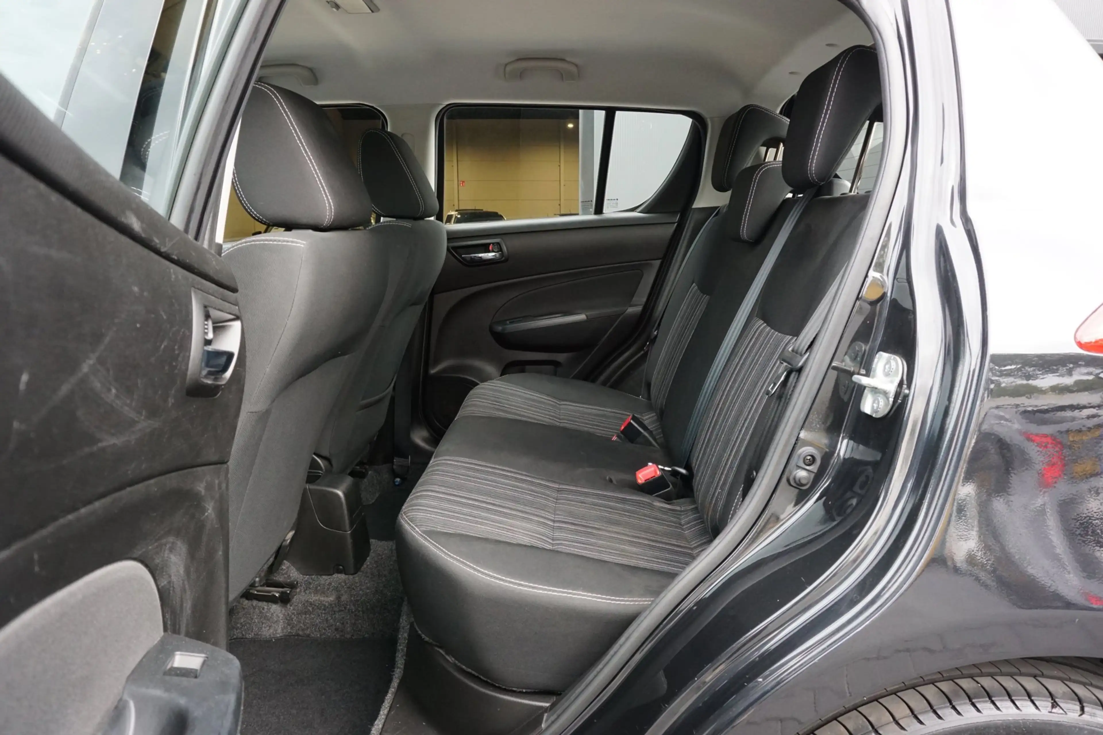 Suzuki Swift 1.2 Bandit EASSS Airco Cruise MFS Stoelverw LMV — photo 12